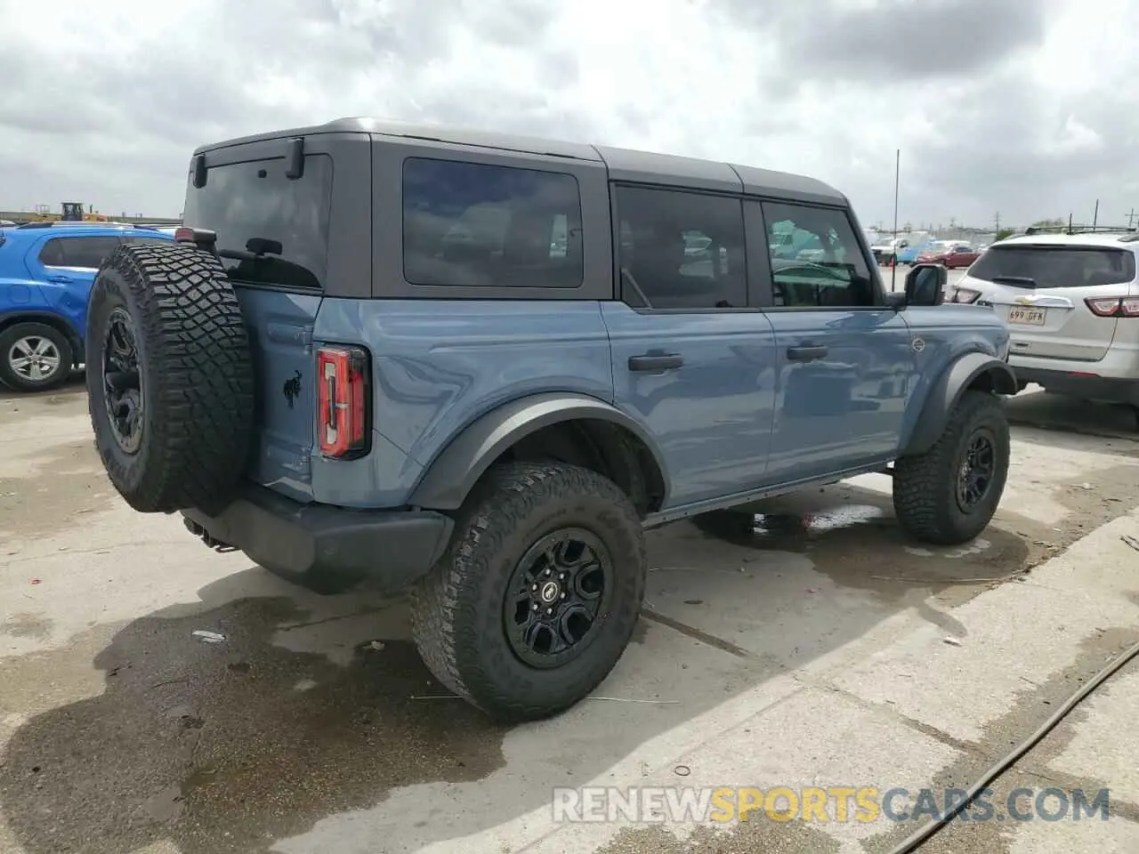 3 Фотография поврежденного автомобиля 1FMEE5DP7PLB44371 FORD BRONCO 2023