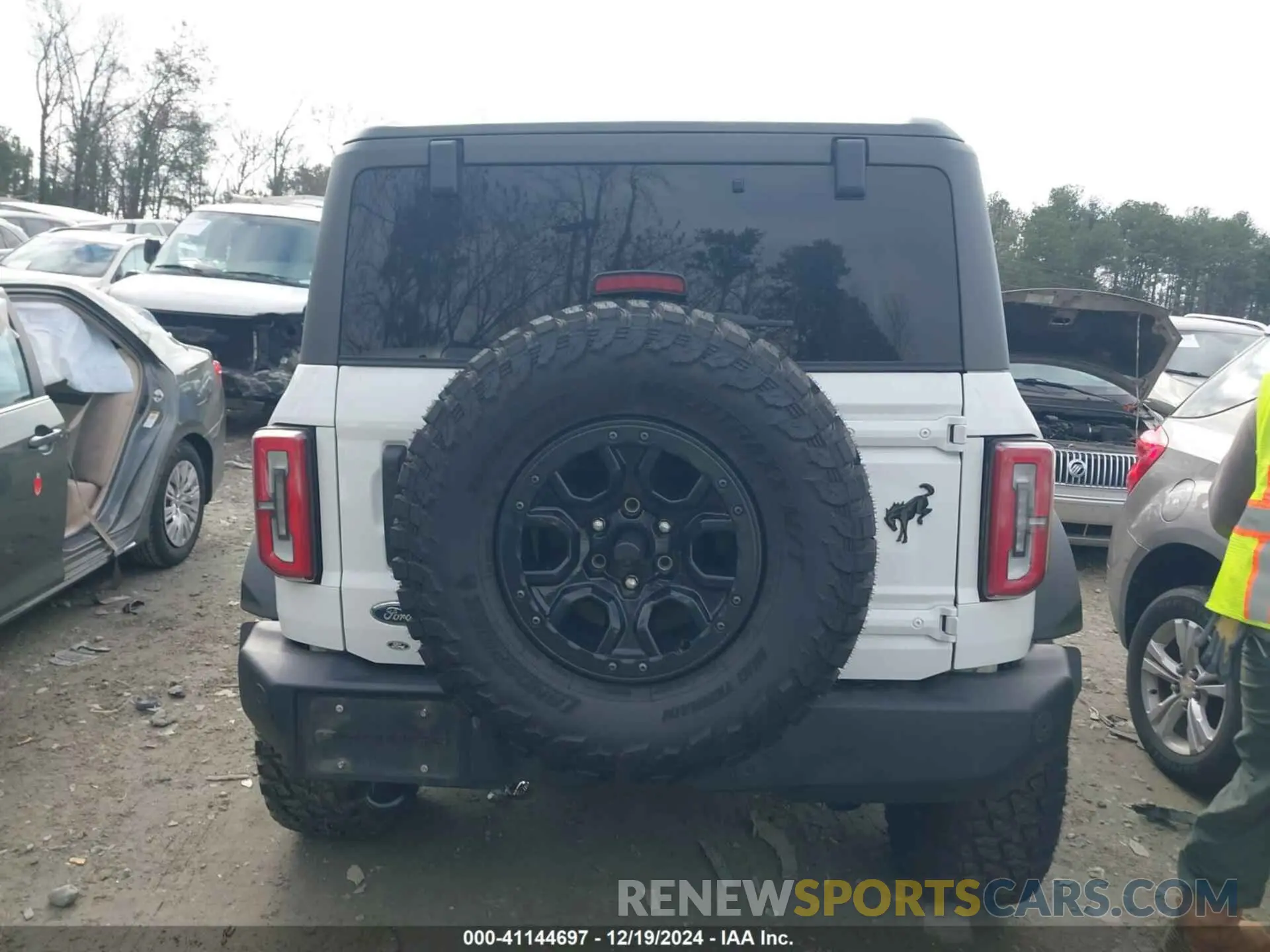 15 Фотография поврежденного автомобиля 1FMEE5DP7PLB52177 FORD BRONCO 2023