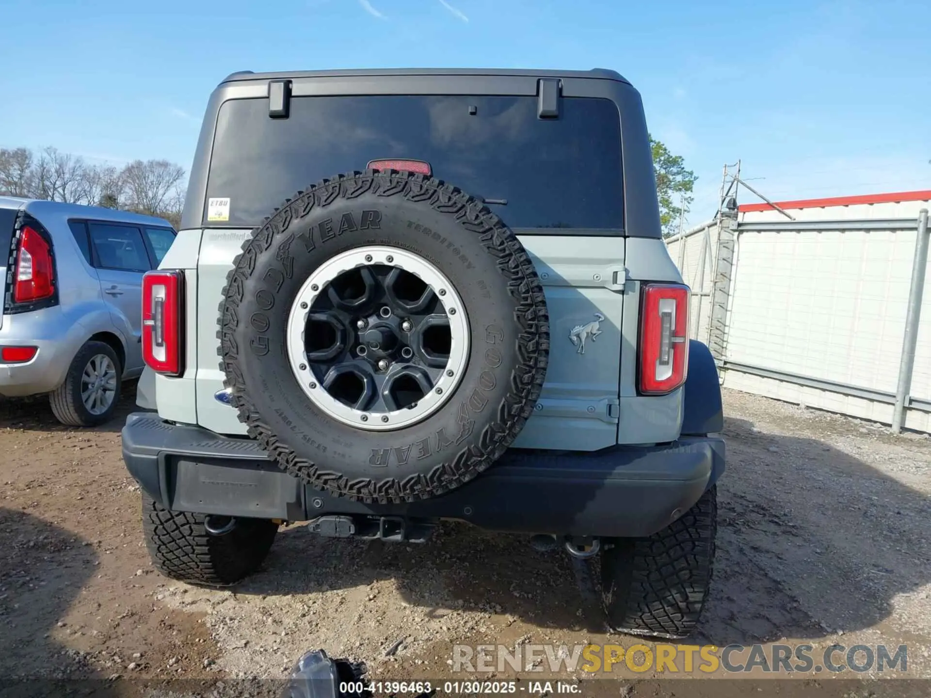17 Фотография поврежденного автомобиля 1FMEE5DP7PLB86734 FORD BRONCO 2023