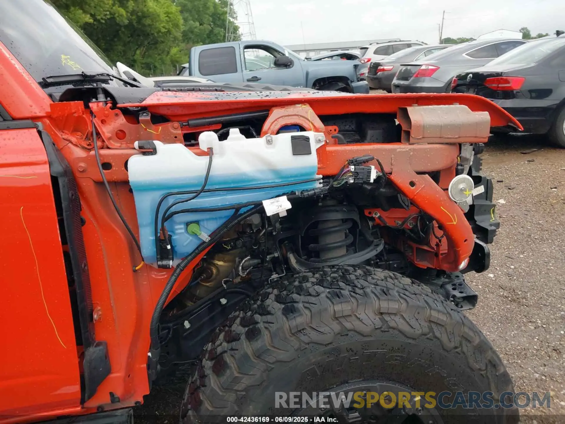 6 Фотография поврежденного автомобиля 1FMEE5JR2PLB23076 FORD BRONCO 2023