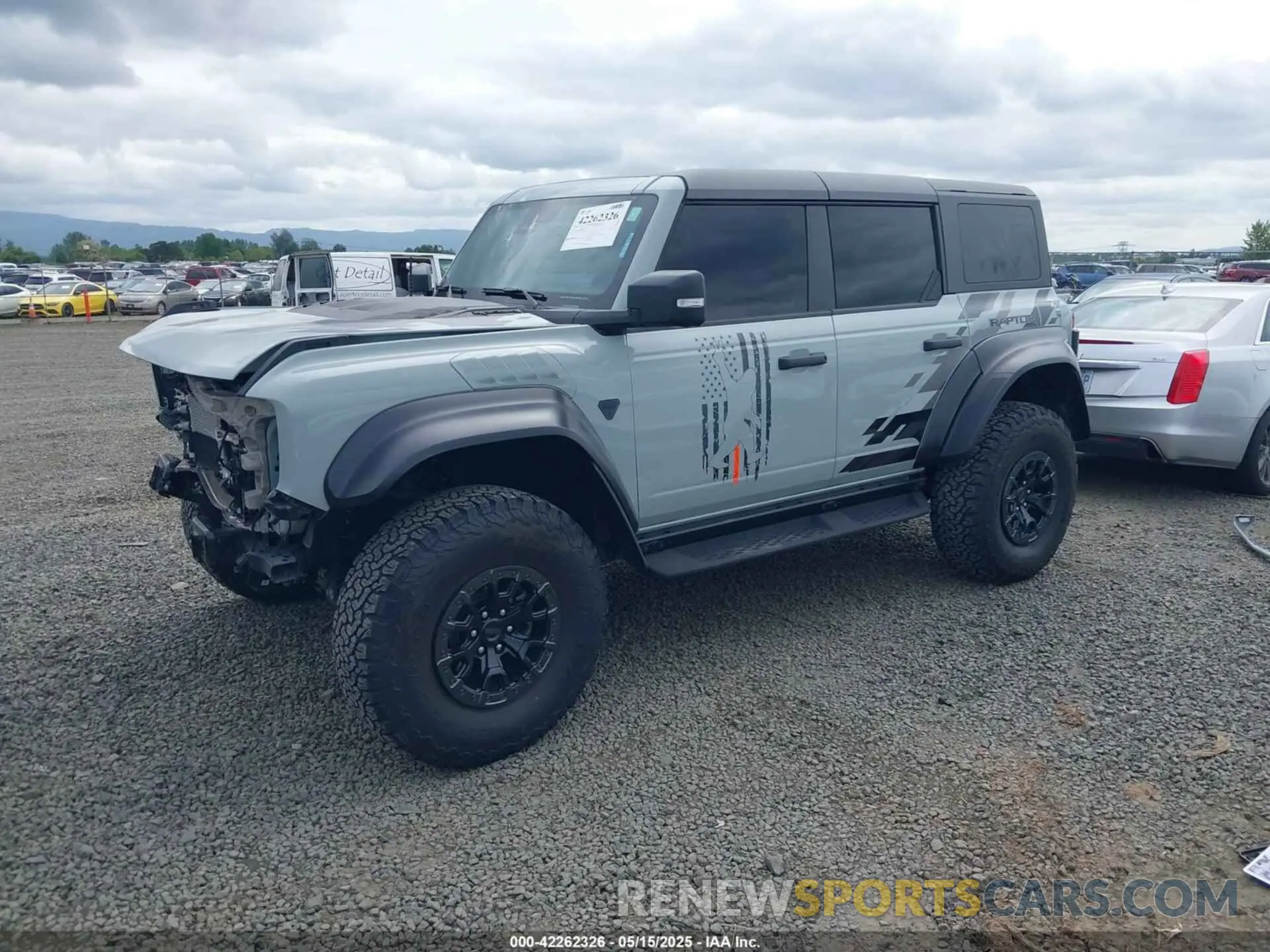 2 Photograph of a damaged car 1FMEE5JR2PLC04983 FORD BRONCO 2023