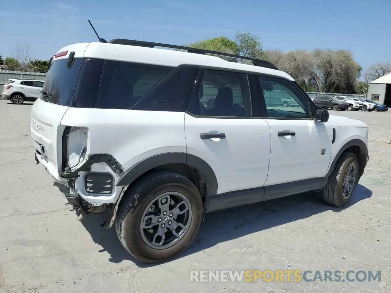 3 Фотография поврежденного автомобиля 3FMCR9B6XPRE08892 FORD BRONCO 2023