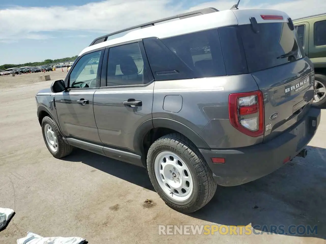 2 Фотография поврежденного автомобиля 3FMCR9G60PRD88161 FORD BRONCO 2023