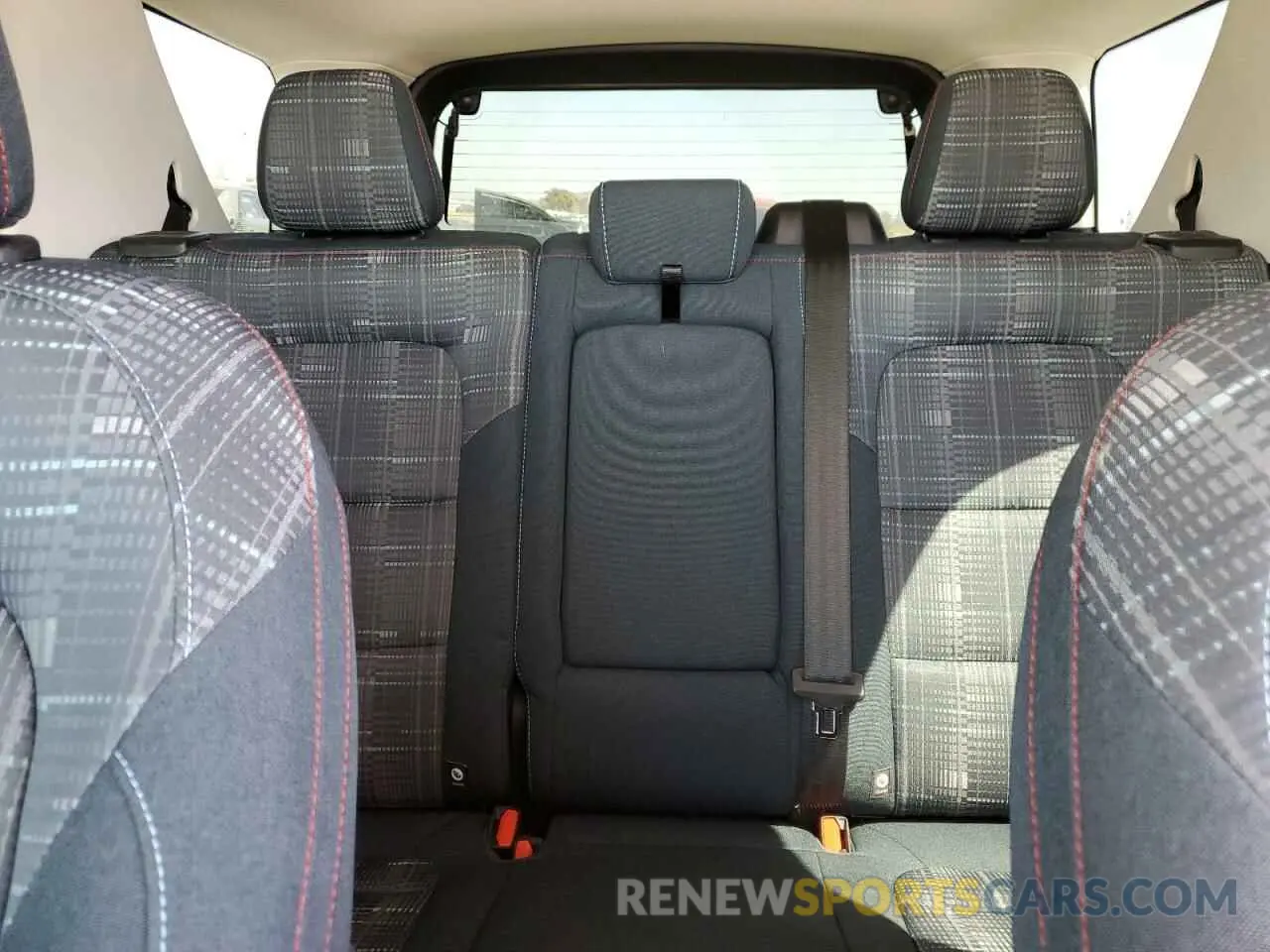 10 Фотография поврежденного автомобиля 3FMCR9G63PRD35809 FORD BRONCO 2023