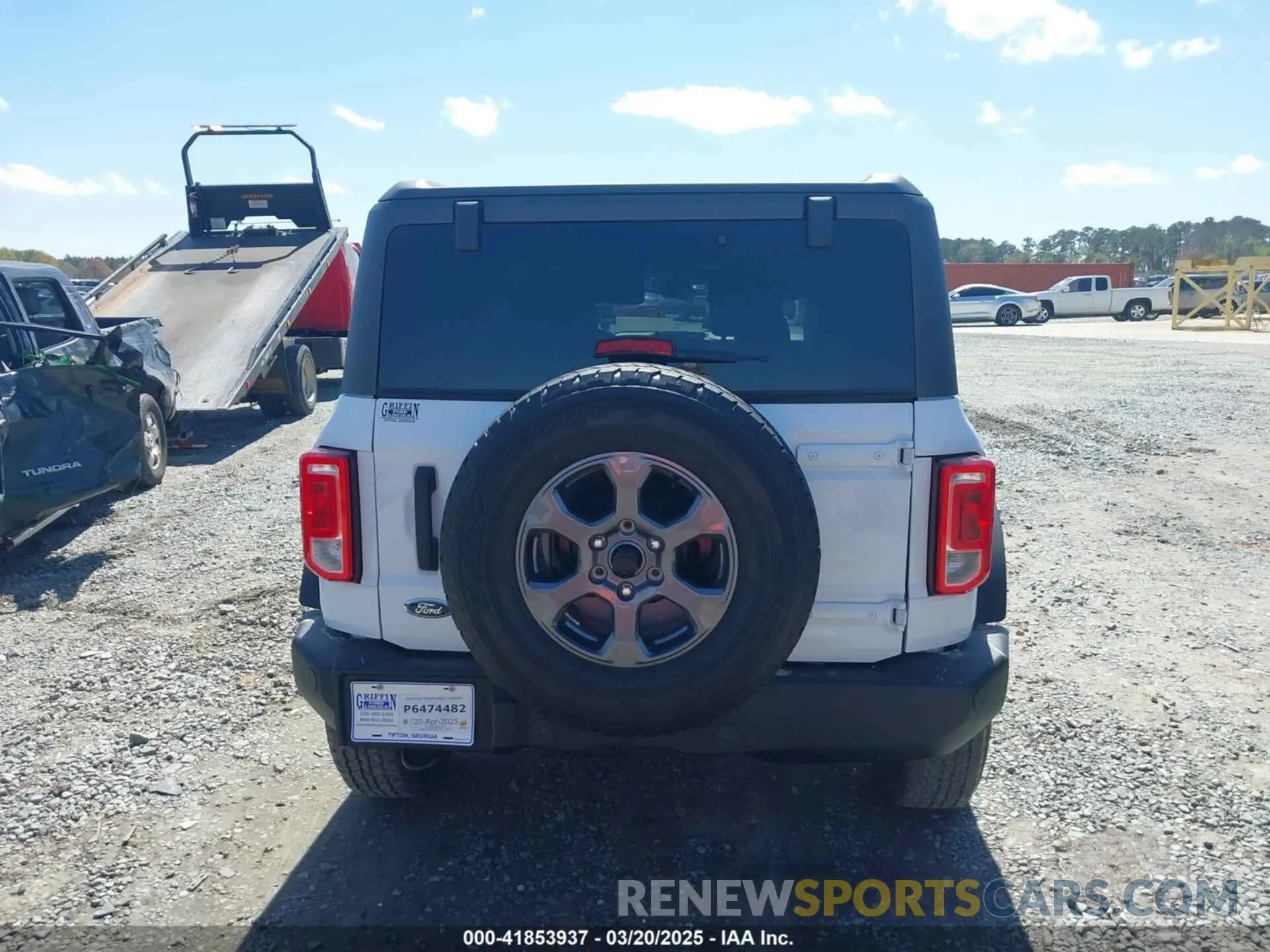 16 Photograph of a damaged car 1FMDE7AHXRLB54609 FORD BRONCO 2024