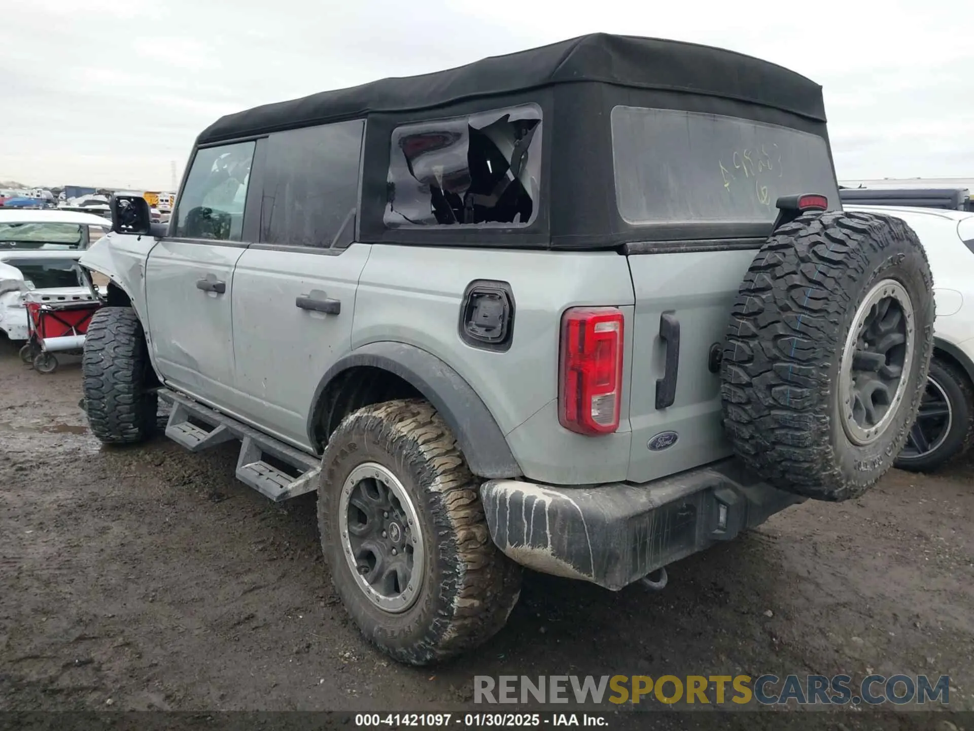 3 Photograph of a damaged car 1FMDE7BH1RLA98283 FORD BRONCO 2024