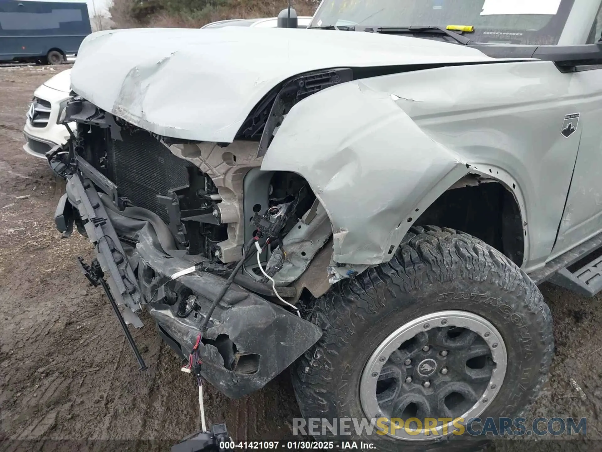 6 Photograph of a damaged car 1FMDE7BH1RLA98283 FORD BRONCO 2024