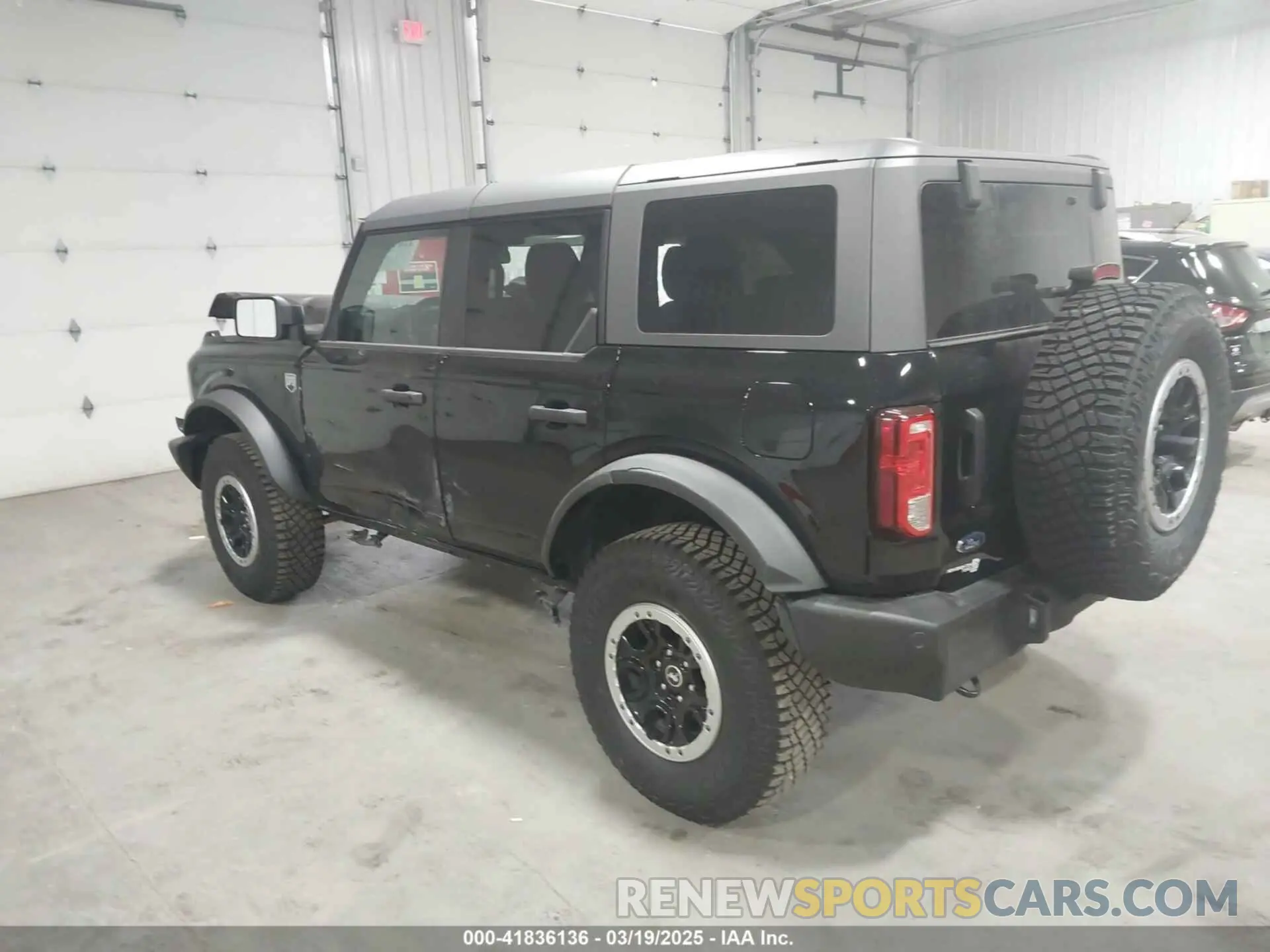 3 Photograph of a damaged car 1FMDE7BH2RLA67771 FORD BRONCO 2024
