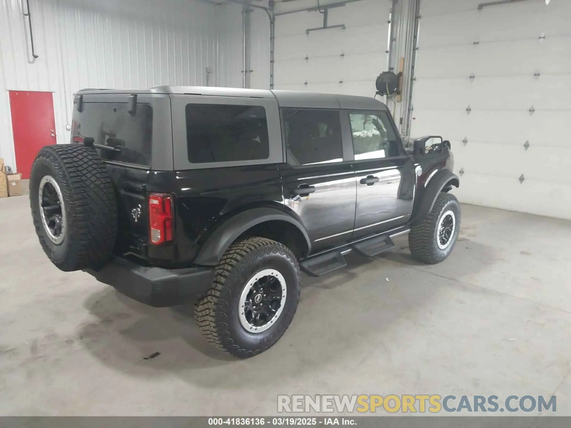 4 Photograph of a damaged car 1FMDE7BH2RLA67771 FORD BRONCO 2024