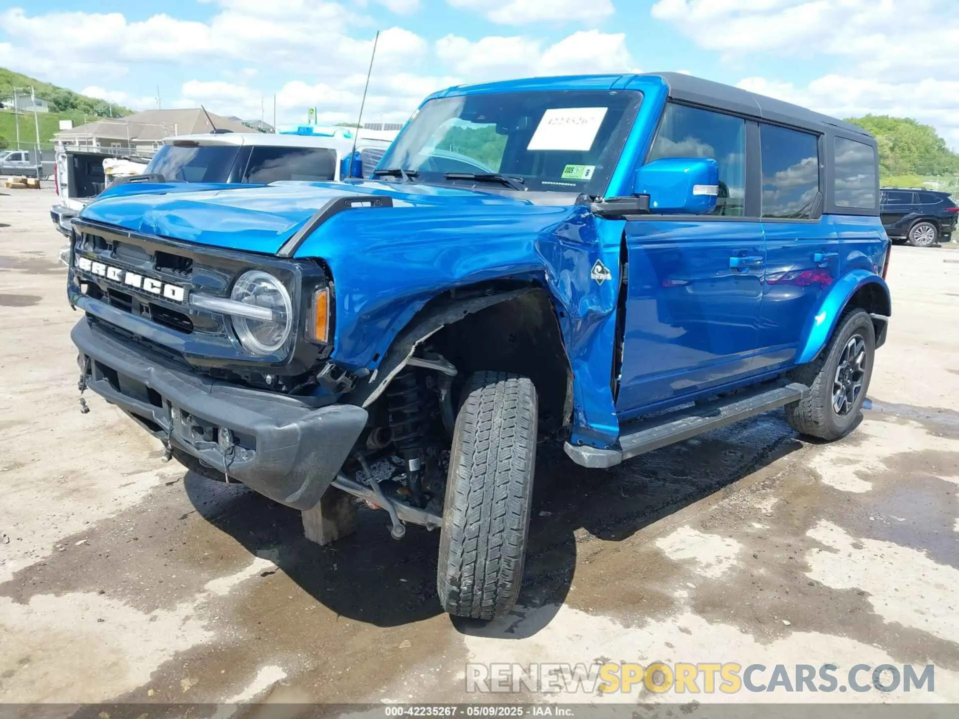 2 Фотография поврежденного автомобиля 1FMDE8BH1RLA75690 FORD BRONCO 2024