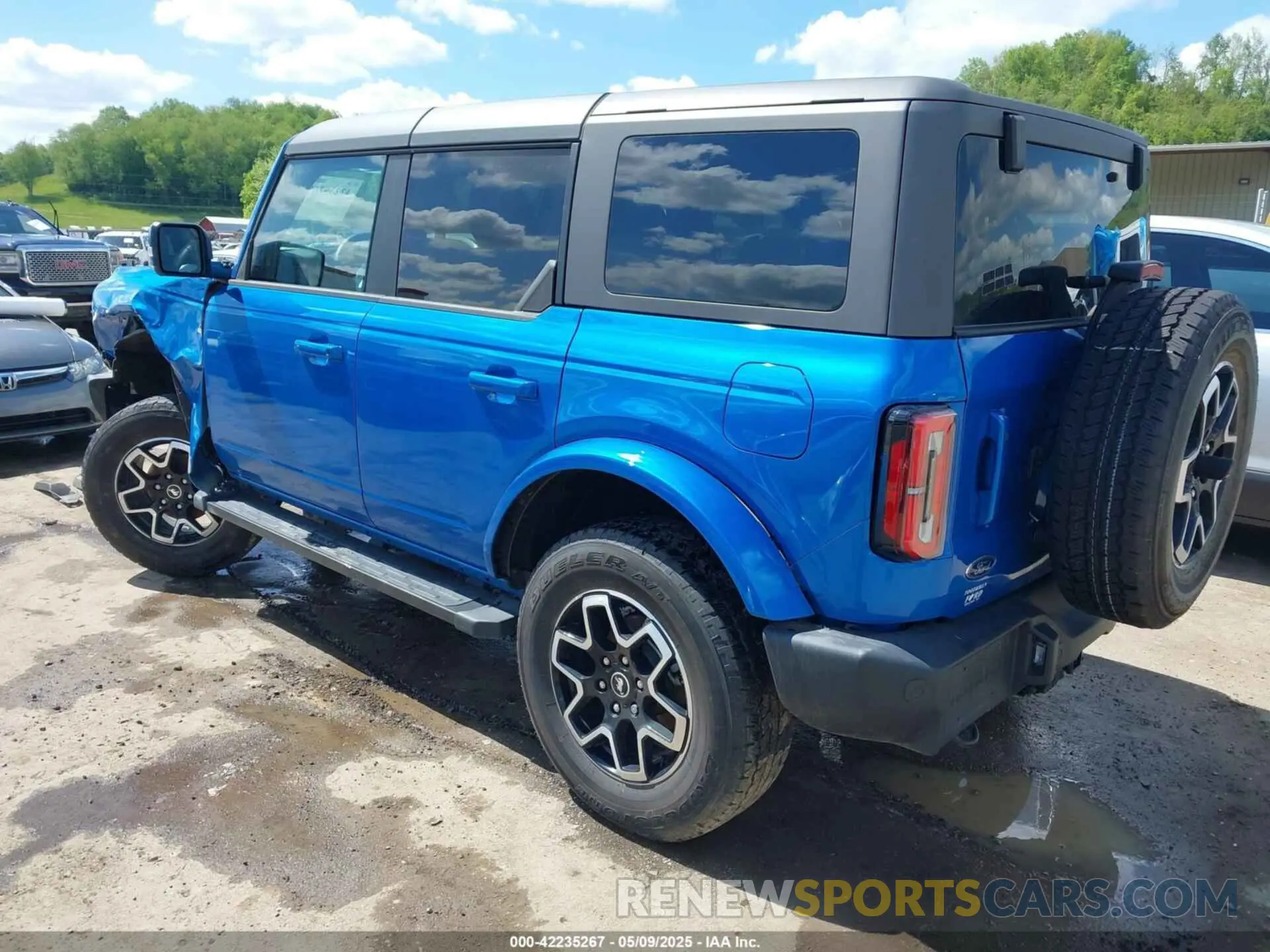 3 Фотография поврежденного автомобиля 1FMDE8BH1RLA75690 FORD BRONCO 2024