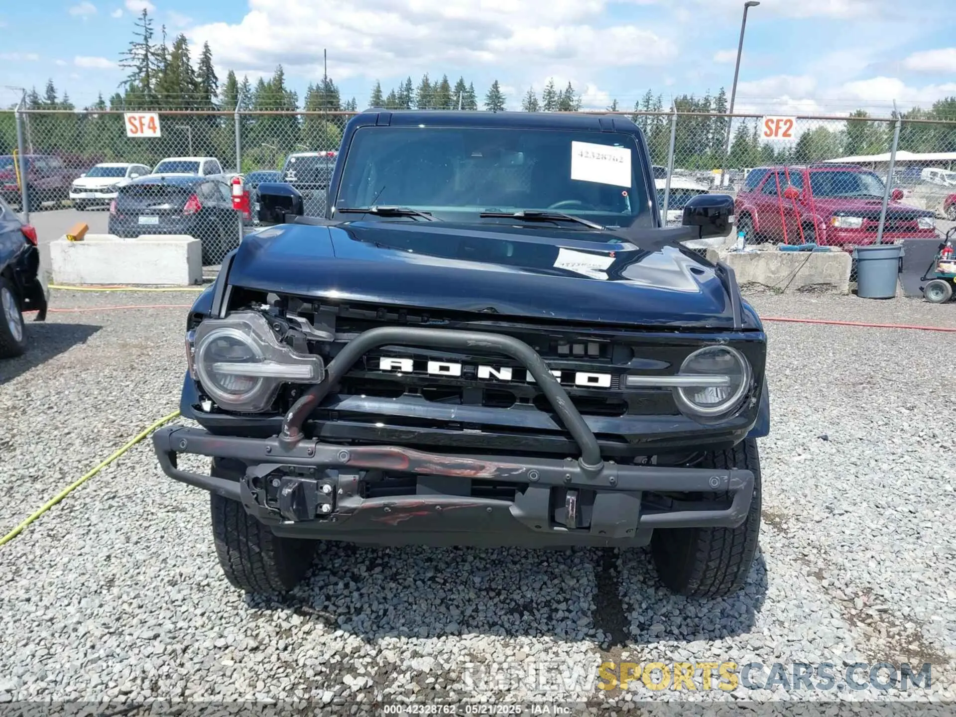 13 Photograph of a damaged car 1FMDE8BH1RLA81215 FORD BRONCO 2024