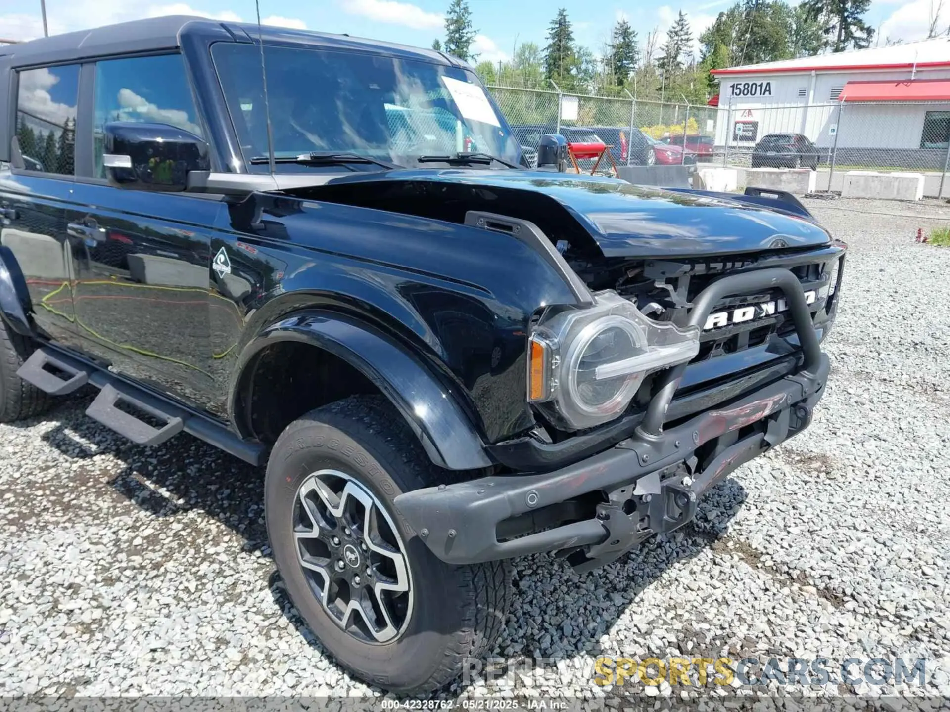 6 Photograph of a damaged car 1FMDE8BH1RLA81215 FORD BRONCO 2024