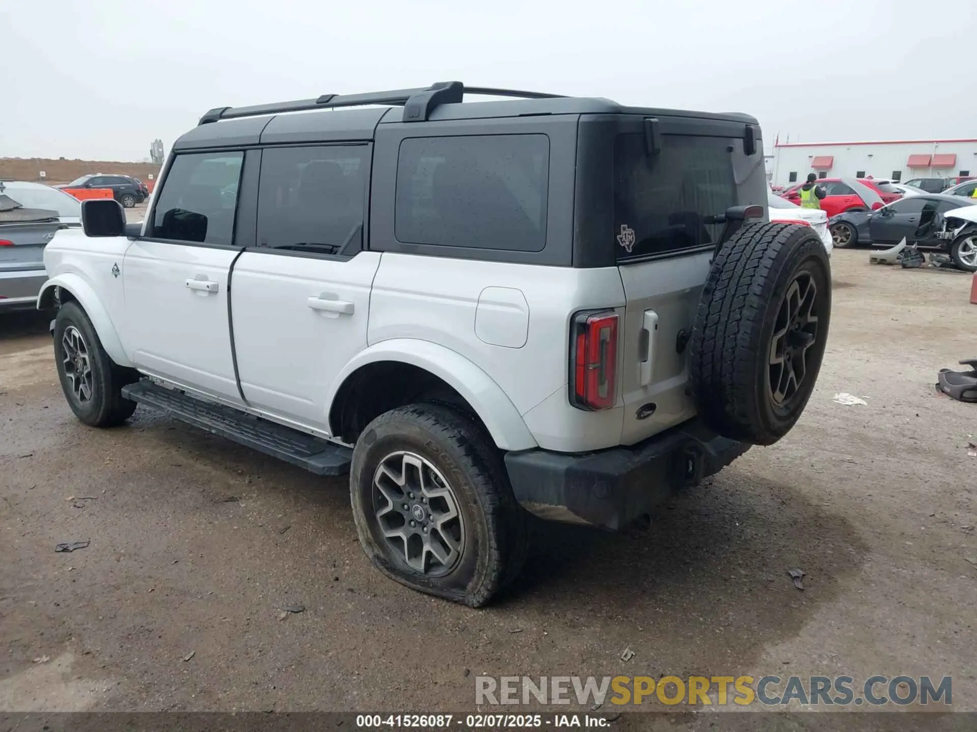 3 Фотография поврежденного автомобиля 1FMDE8BH4RLA69172 FORD BRONCO 2024