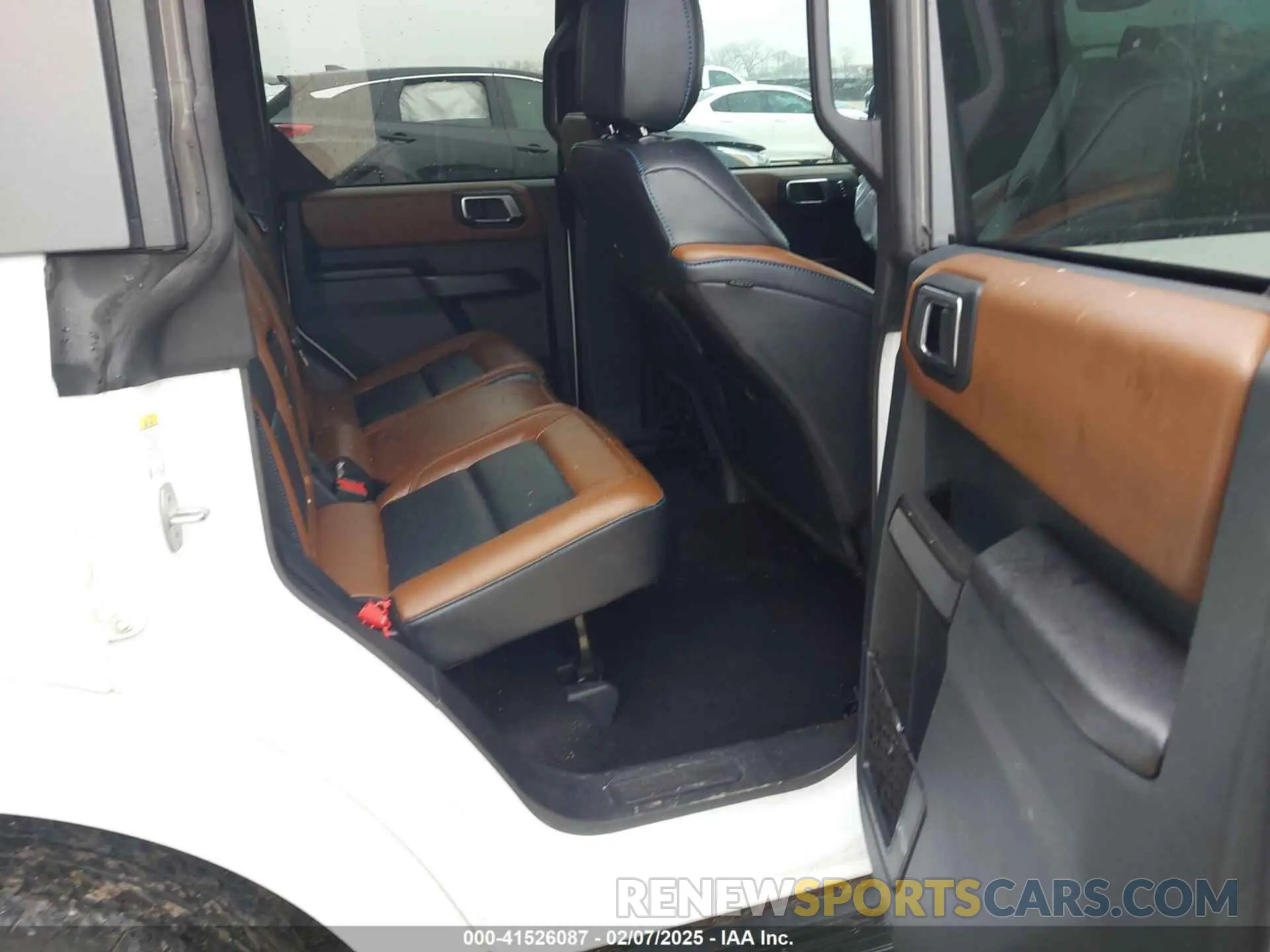 8 Фотография поврежденного автомобиля 1FMDE8BH4RLA69172 FORD BRONCO 2024