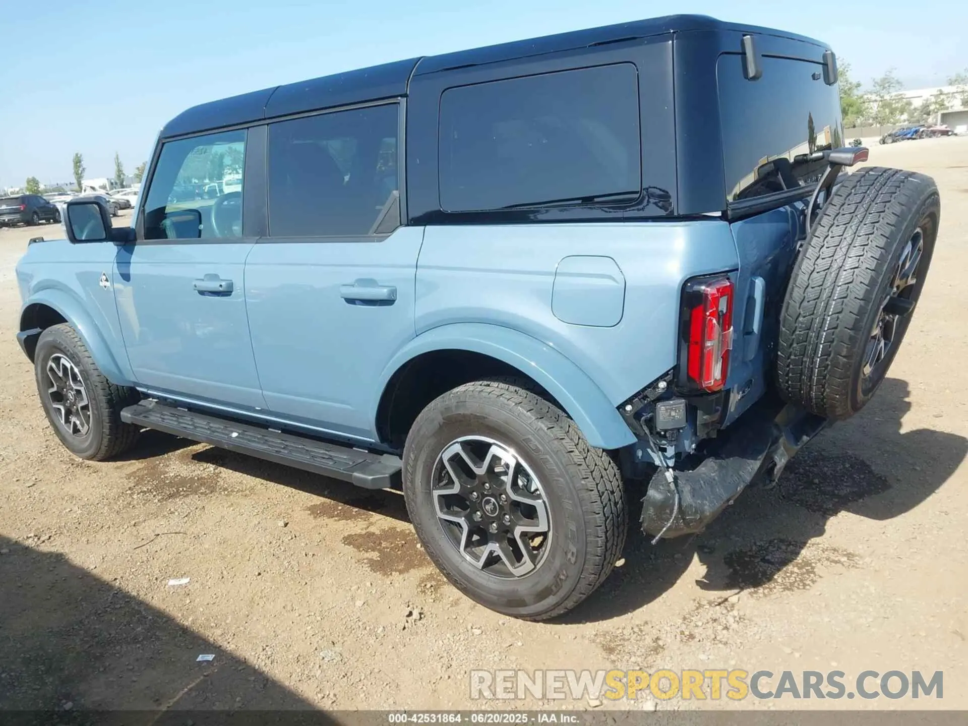 3 Фотография поврежденного автомобиля 1FMDE8BH4RLA95142 FORD BRONCO 2024