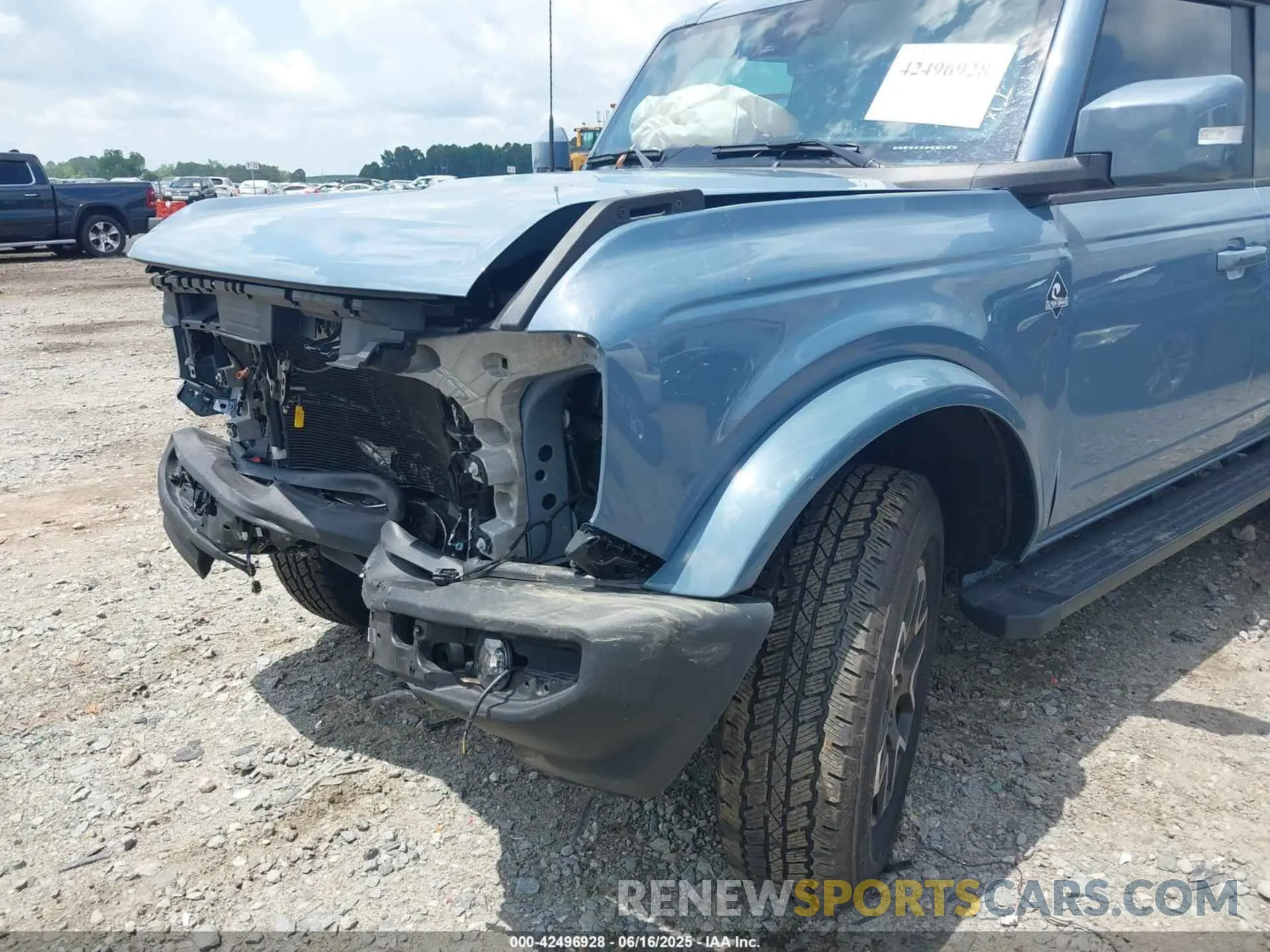 19 Photograph of a damaged car 1FMDE8BH5RLA98387 FORD BRONCO 2024