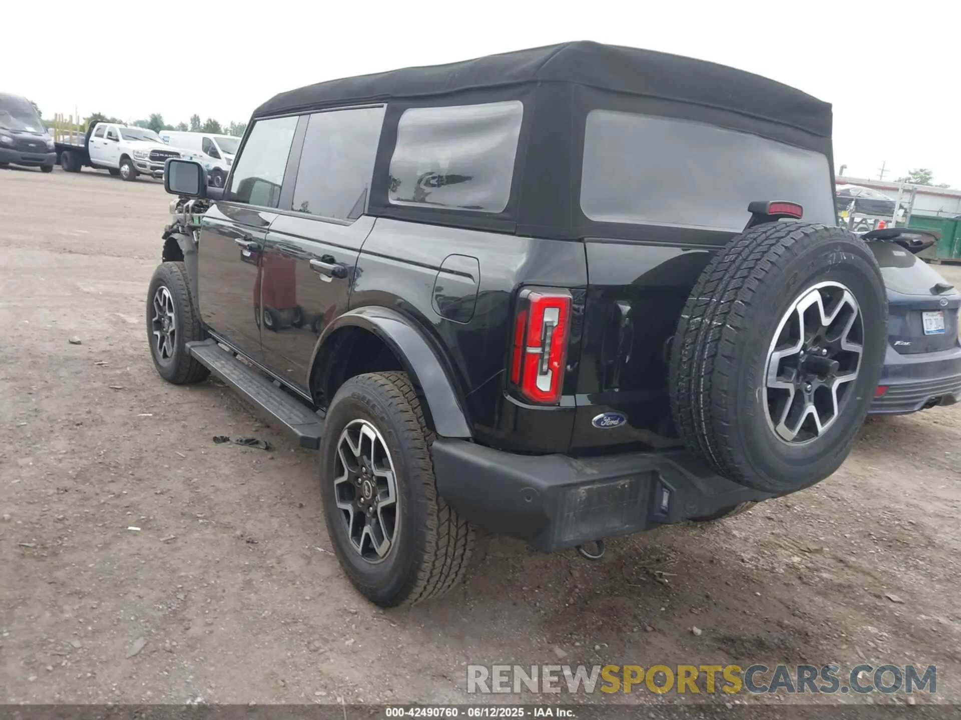 3 Фотография поврежденного автомобиля 1FMDE8BH8RLA65447 FORD BRONCO 2024