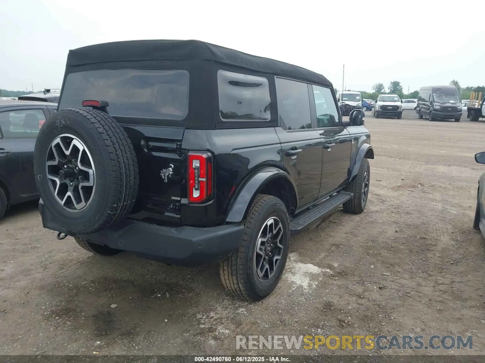4 Фотография поврежденного автомобиля 1FMDE8BH8RLA65447 FORD BRONCO 2024