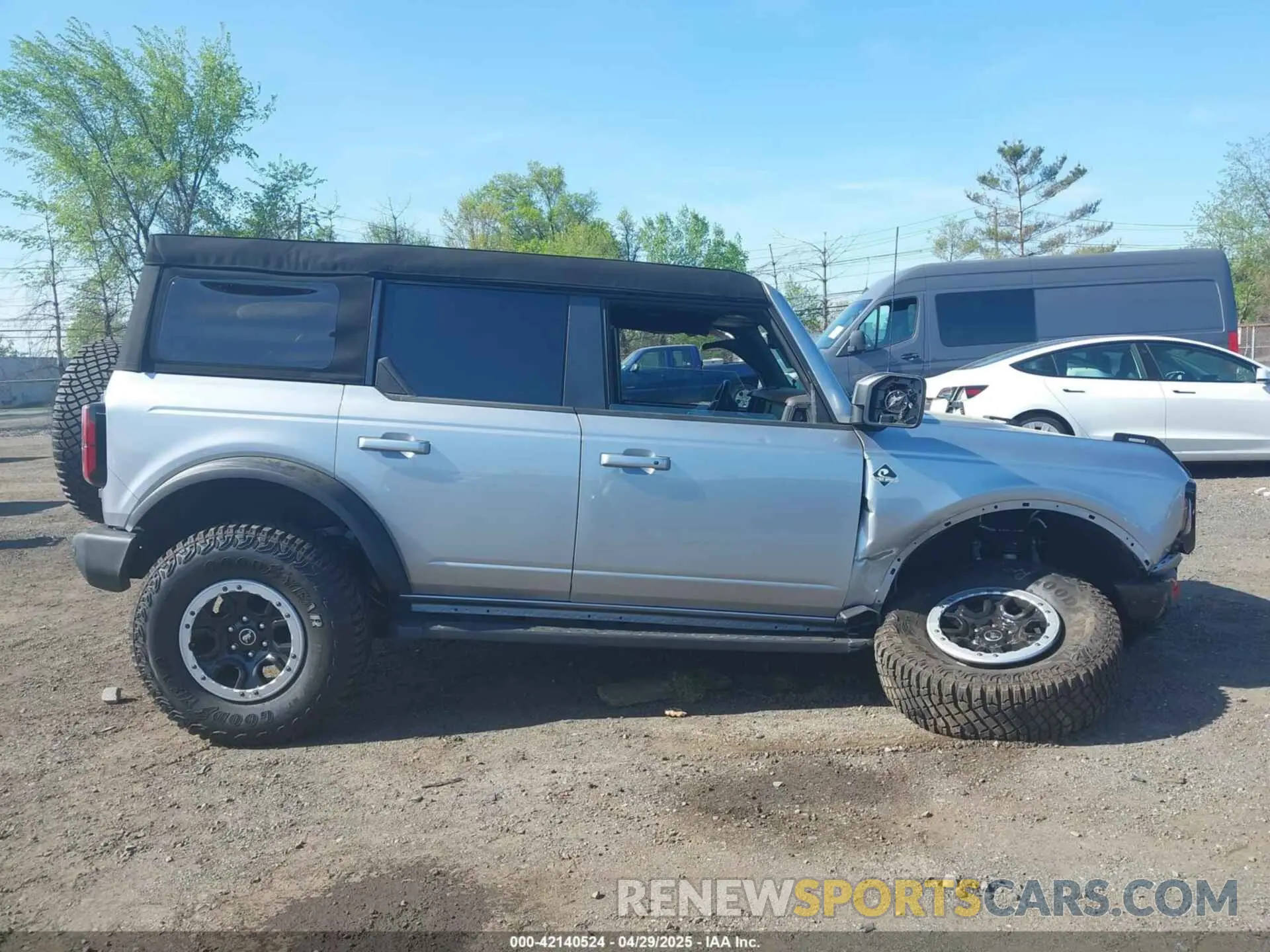 13 Фотография поврежденного автомобиля 1FMDE8BH9RLA87599 FORD BRONCO 2024