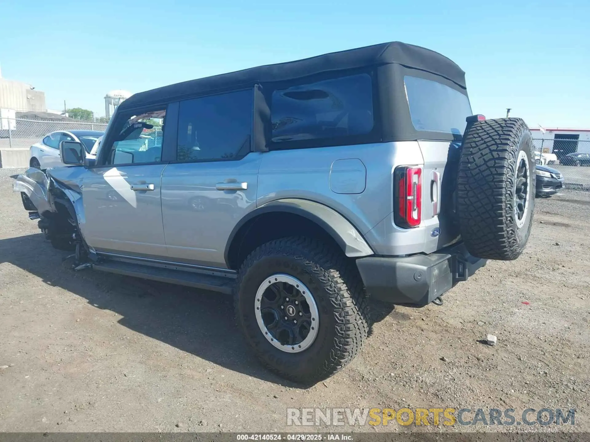 3 Фотография поврежденного автомобиля 1FMDE8BH9RLA87599 FORD BRONCO 2024