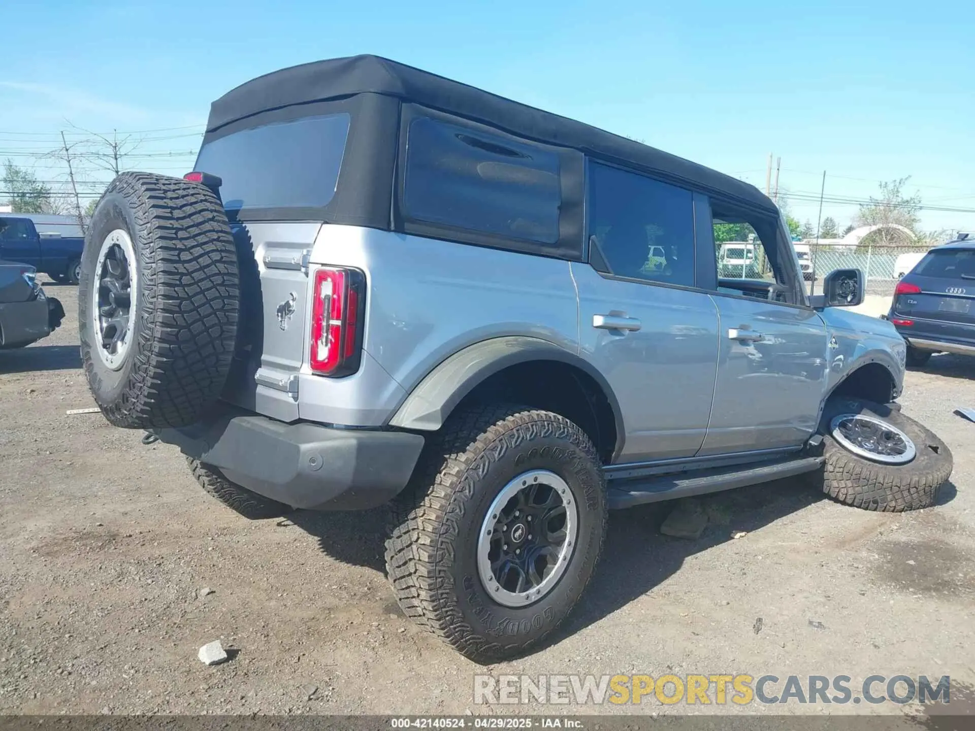 4 Фотография поврежденного автомобиля 1FMDE8BH9RLA87599 FORD BRONCO 2024