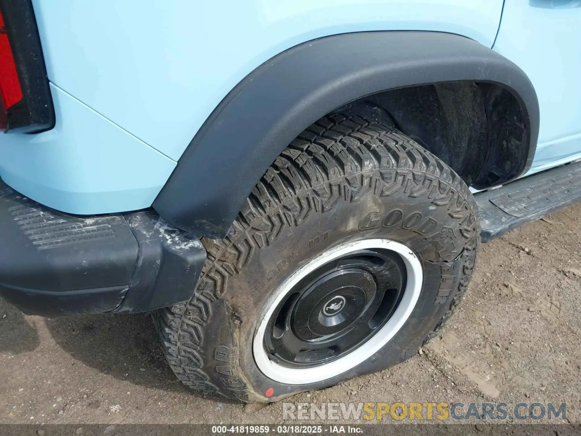 19 Фотография поврежденного автомобиля 1FMEE4GP5RLA27154 FORD BRONCO 2024