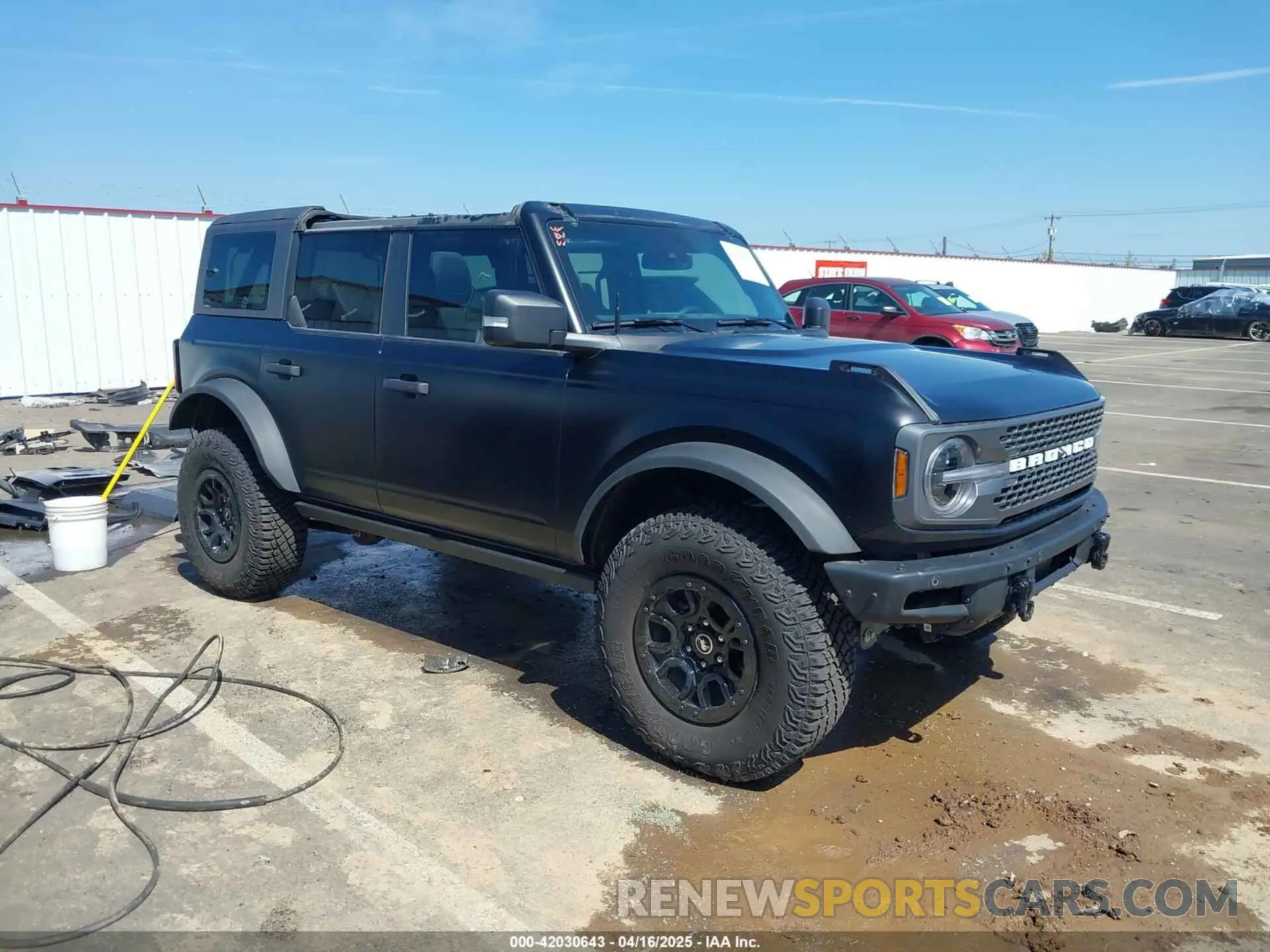 1 Фотография поврежденного автомобиля 1FMEE9BP8RLA95212 FORD BRONCO 2024