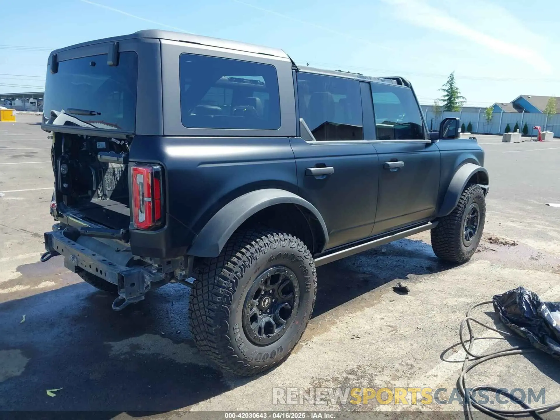 4 Фотография поврежденного автомобиля 1FMEE9BP8RLA95212 FORD BRONCO 2024