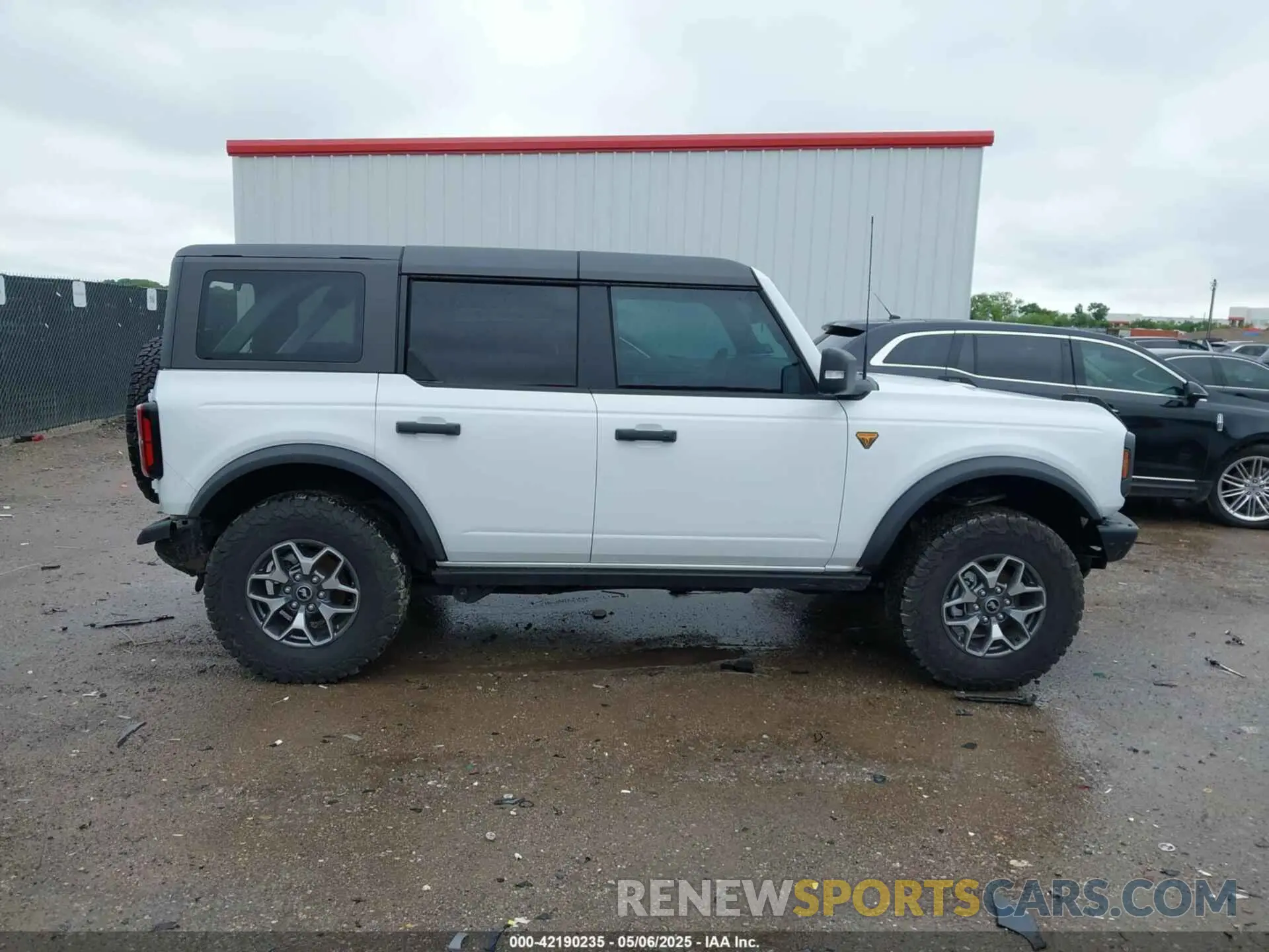 13 Фотография поврежденного автомобиля 1FMEE9BP8RLA97185 FORD BRONCO 2024
