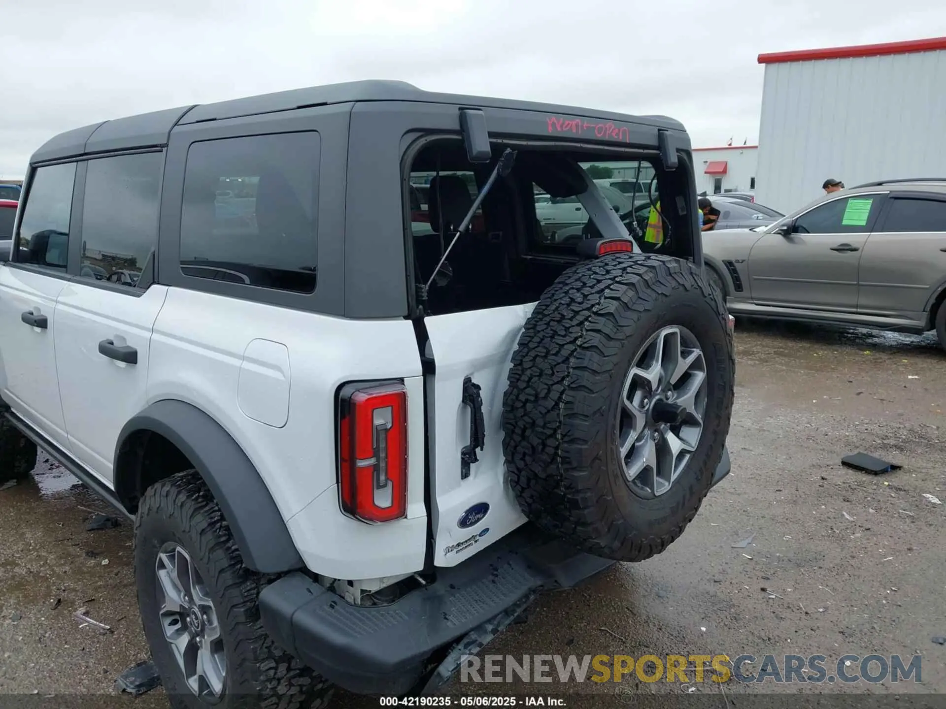 6 Фотография поврежденного автомобиля 1FMEE9BP8RLA97185 FORD BRONCO 2024