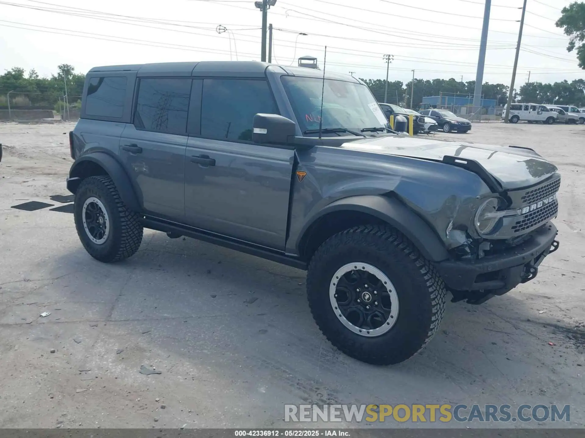1 Photograph of a damaged car 1FMEE9BPXRLB28517 FORD BRONCO 2024