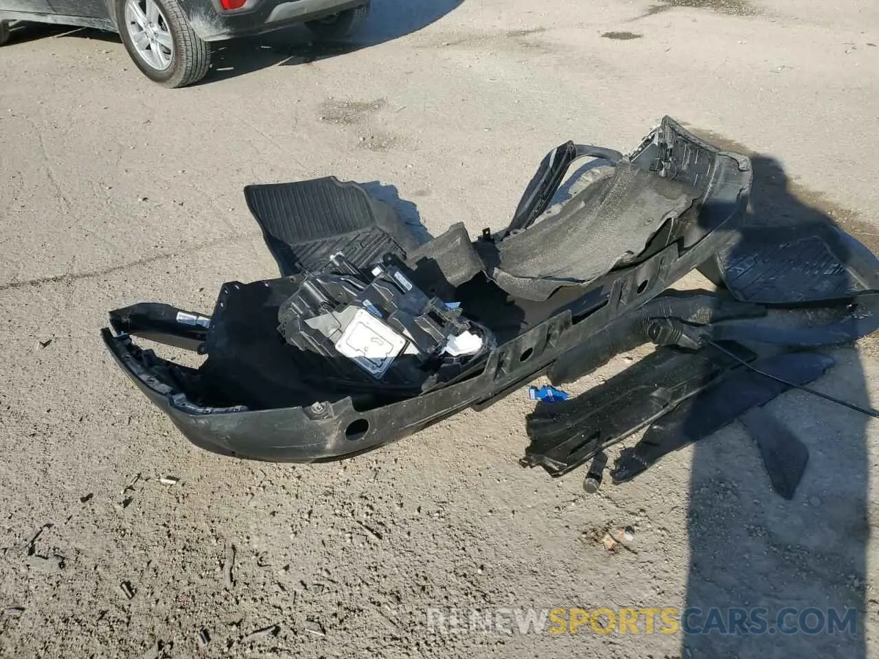 13 Photograph of a damaged car 3FMCR9B65RRE72275 FORD BRONCO 2024