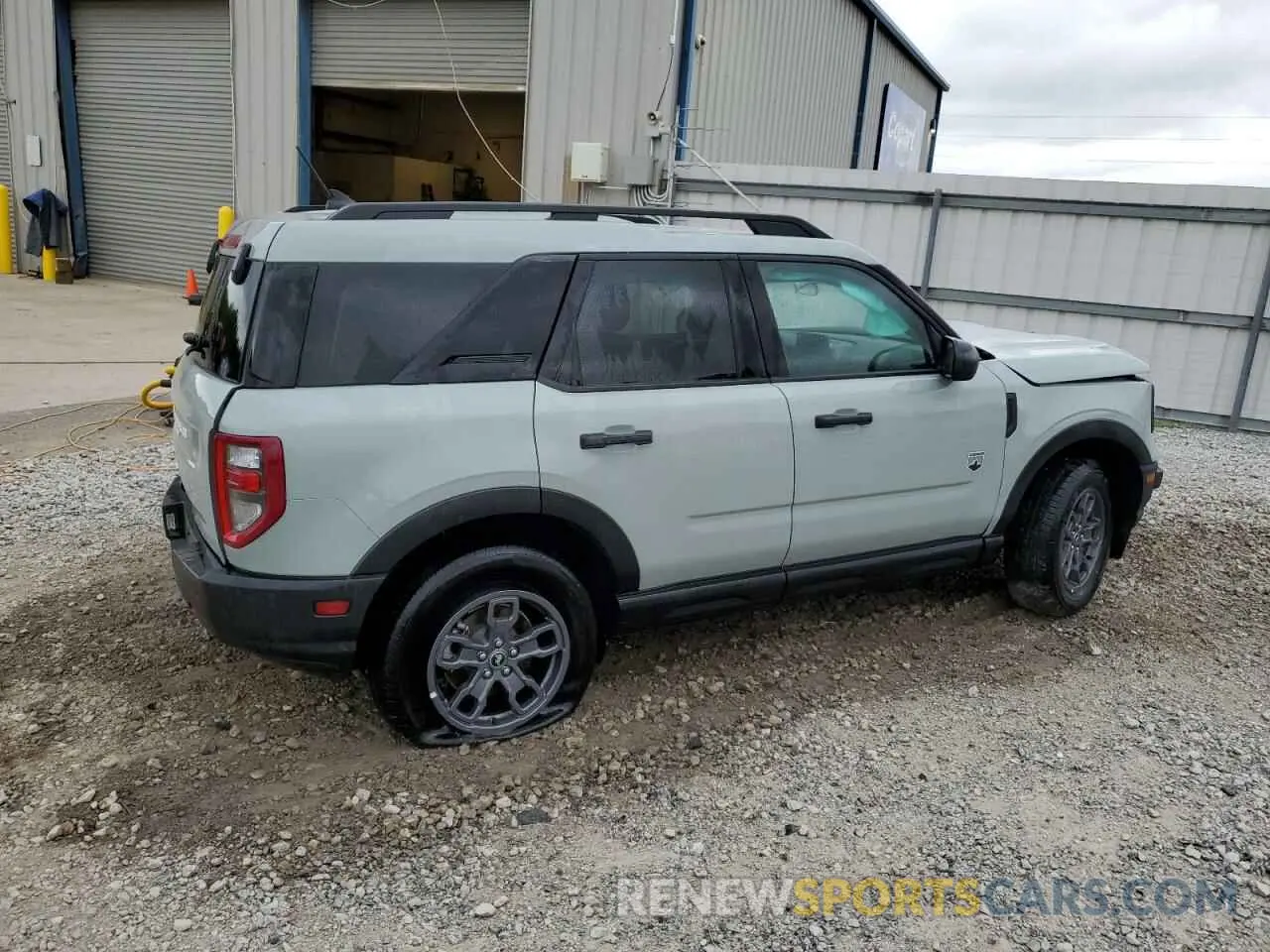 3 Фотография поврежденного автомобиля 3FMCR9B67RRE62038 FORD BRONCO 2024