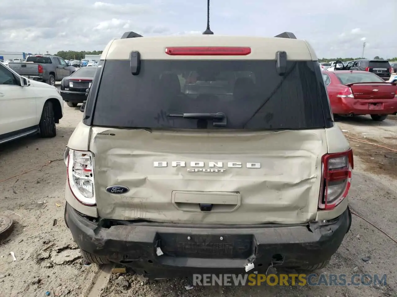 6 Photograph of a damaged car 3FMCR9B69RRF15662 FORD BRONCO 2024