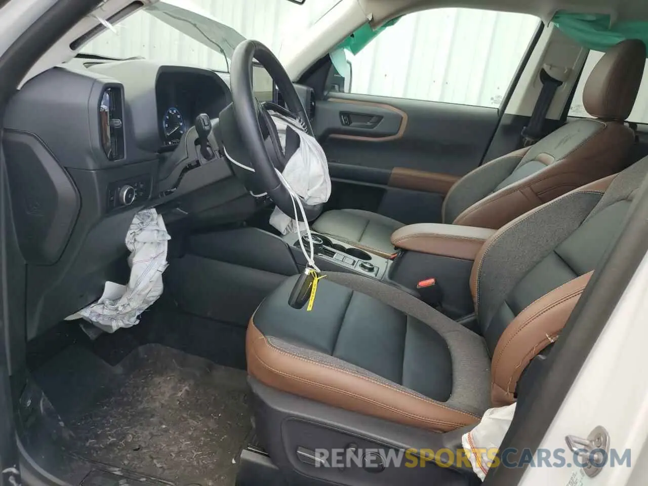 7 Photograph of a damaged car 3FMCR9C61RRF10986 FORD BRONCO 2024