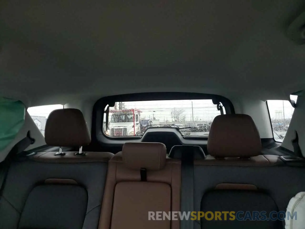 10 Фотография поврежденного автомобиля 3FMCR9C61RRF18408 FORD BRONCO 2024