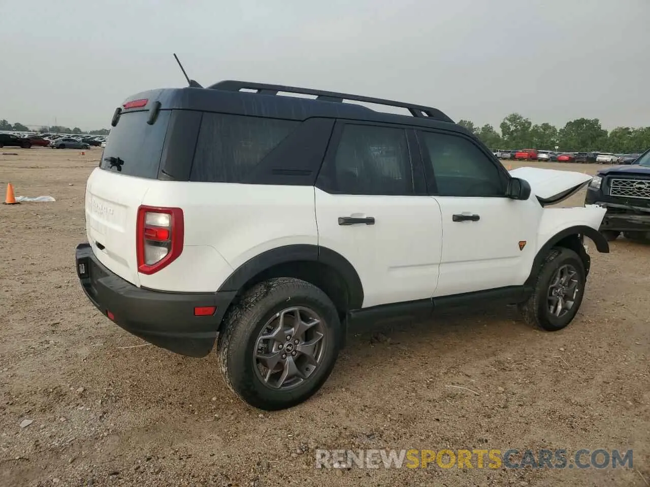 3 Photograph of a damaged car 3FMCR9D90RRF27061 FORD BRONCO 2024