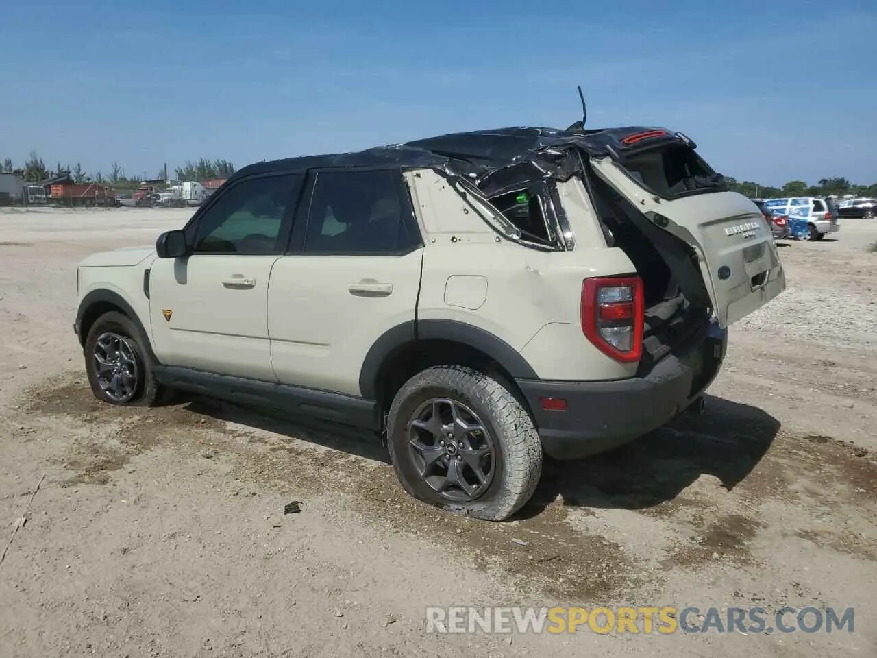 2 Фотография поврежденного автомобиля 3FMCR9D98RRE35776 FORD BRONCO 2024