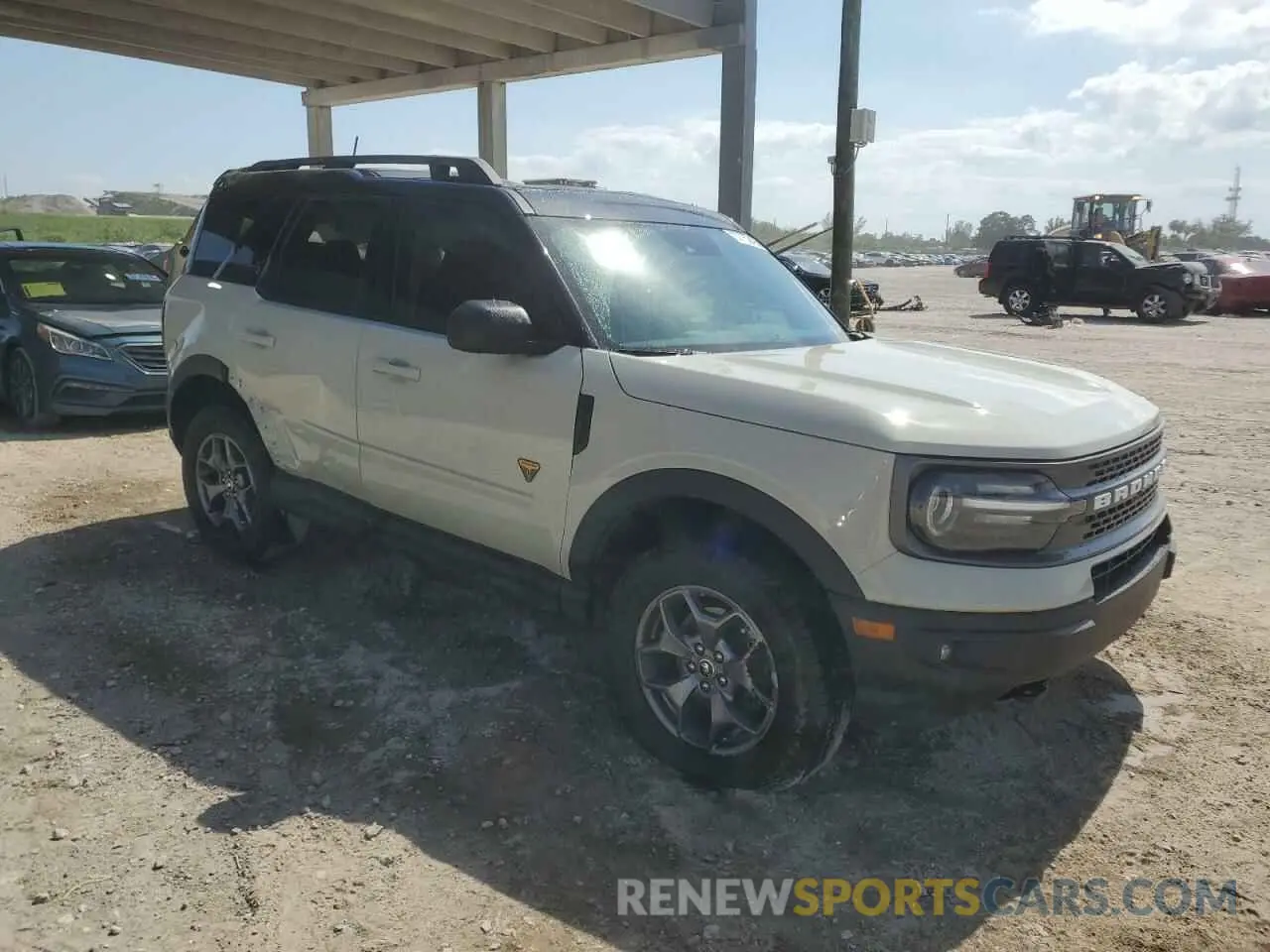 4 Фотография поврежденного автомобиля 3FMCR9D98RRE35776 FORD BRONCO 2024