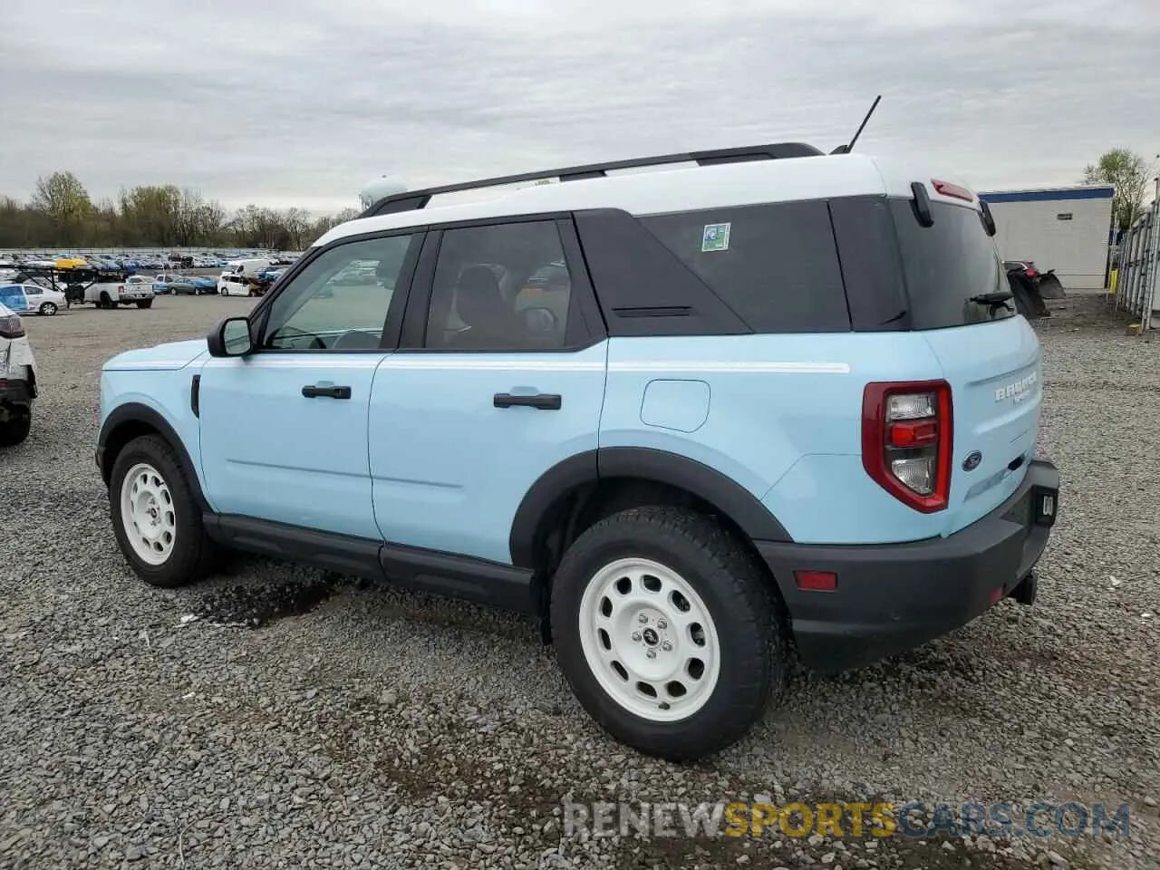 2 Фотография поврежденного автомобиля 3FMCR9G67RRE18145 FORD BRONCO 2024