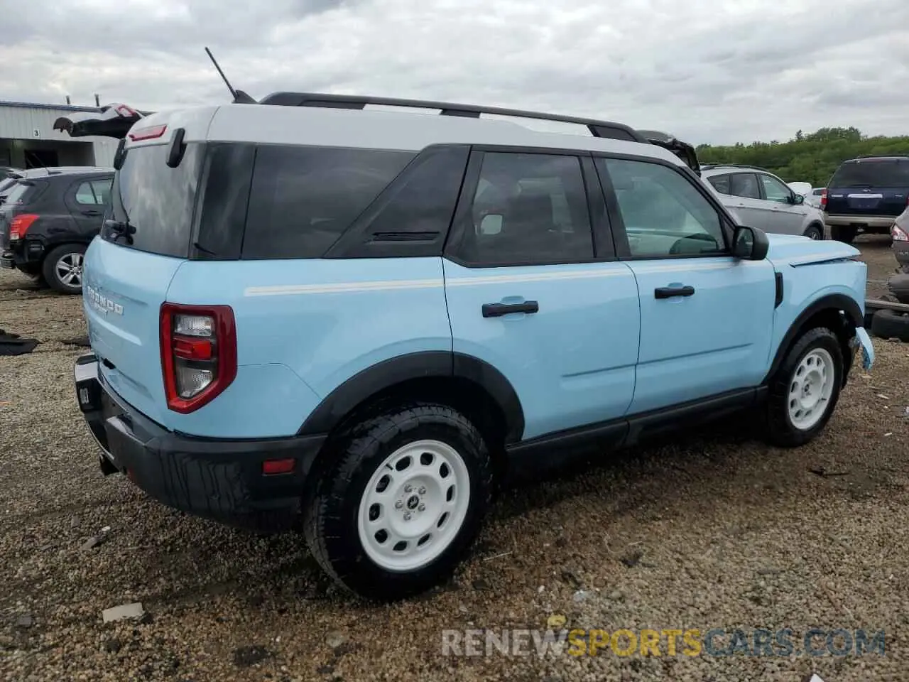 3 Фотография поврежденного автомобиля 3FMCR9G68RRF22515 FORD BRONCO 2024