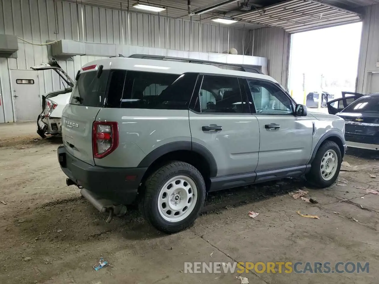 3 Photograph of a damaged car 3FMCR9G69RRF66927 FORD BRONCO 2024
