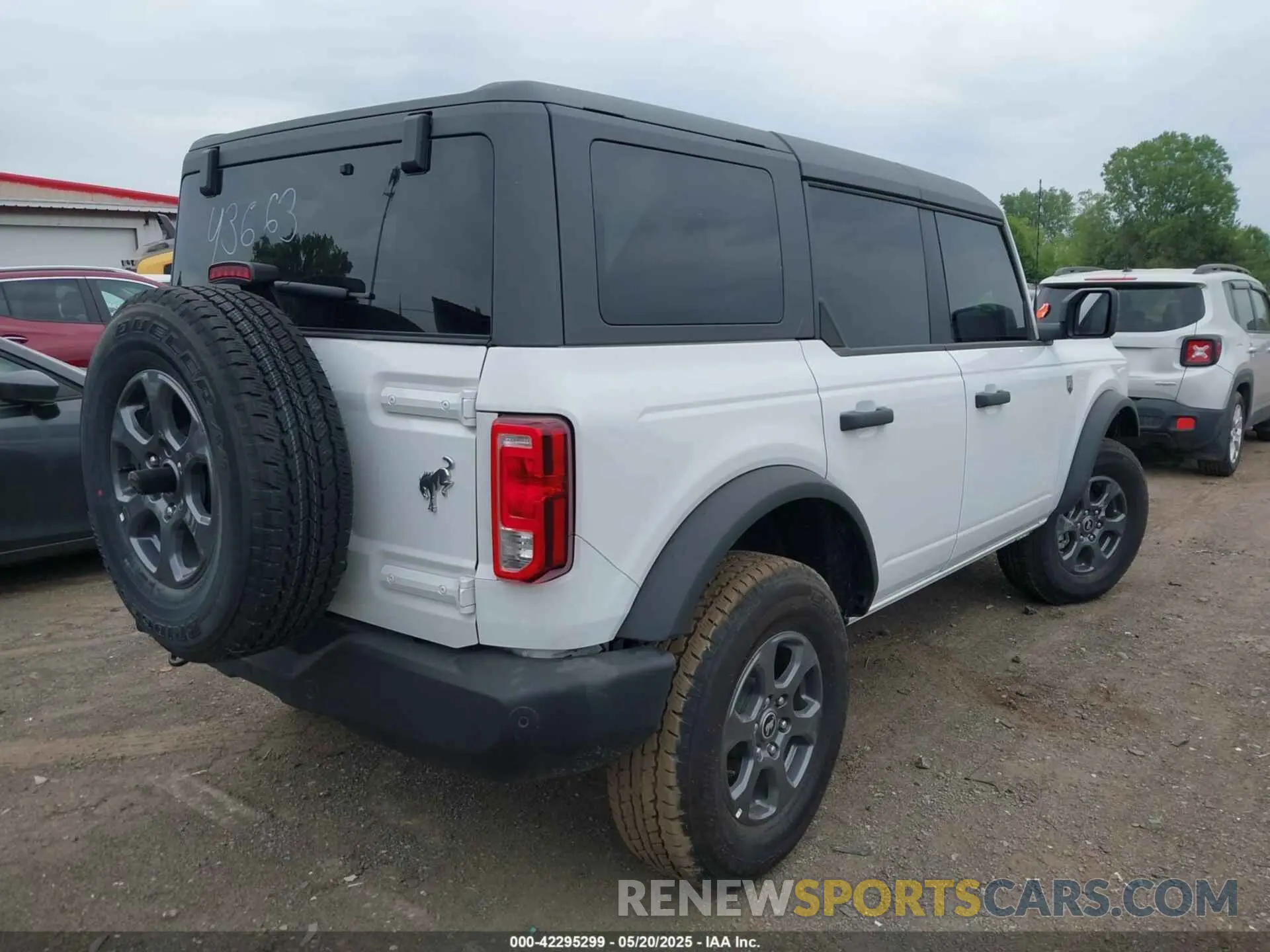4 Фотография поврежденного автомобиля 1FMDE7BH3SLA43663 FORD BRONCO 2025
