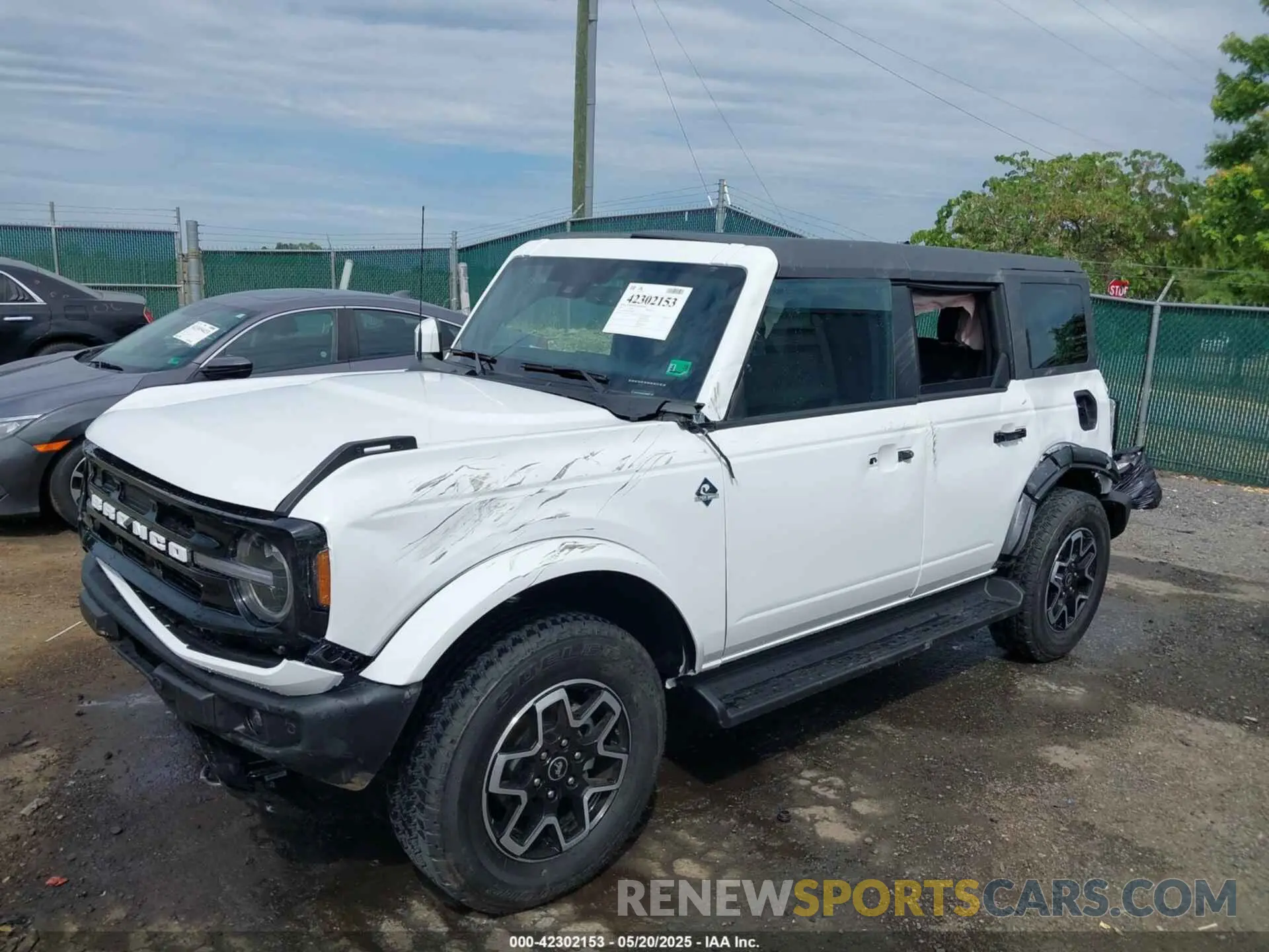 2 Фотография поврежденного автомобиля 1FMDE8BH3SLA68925 FORD BRONCO 2025