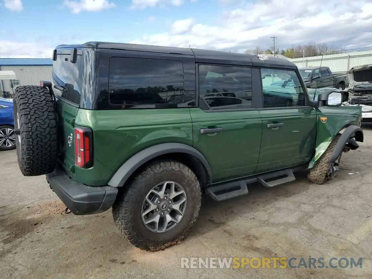 3 Фотография поврежденного автомобиля 1FMEE9BH1RLB47448 FORD BRONCO BAD 2024