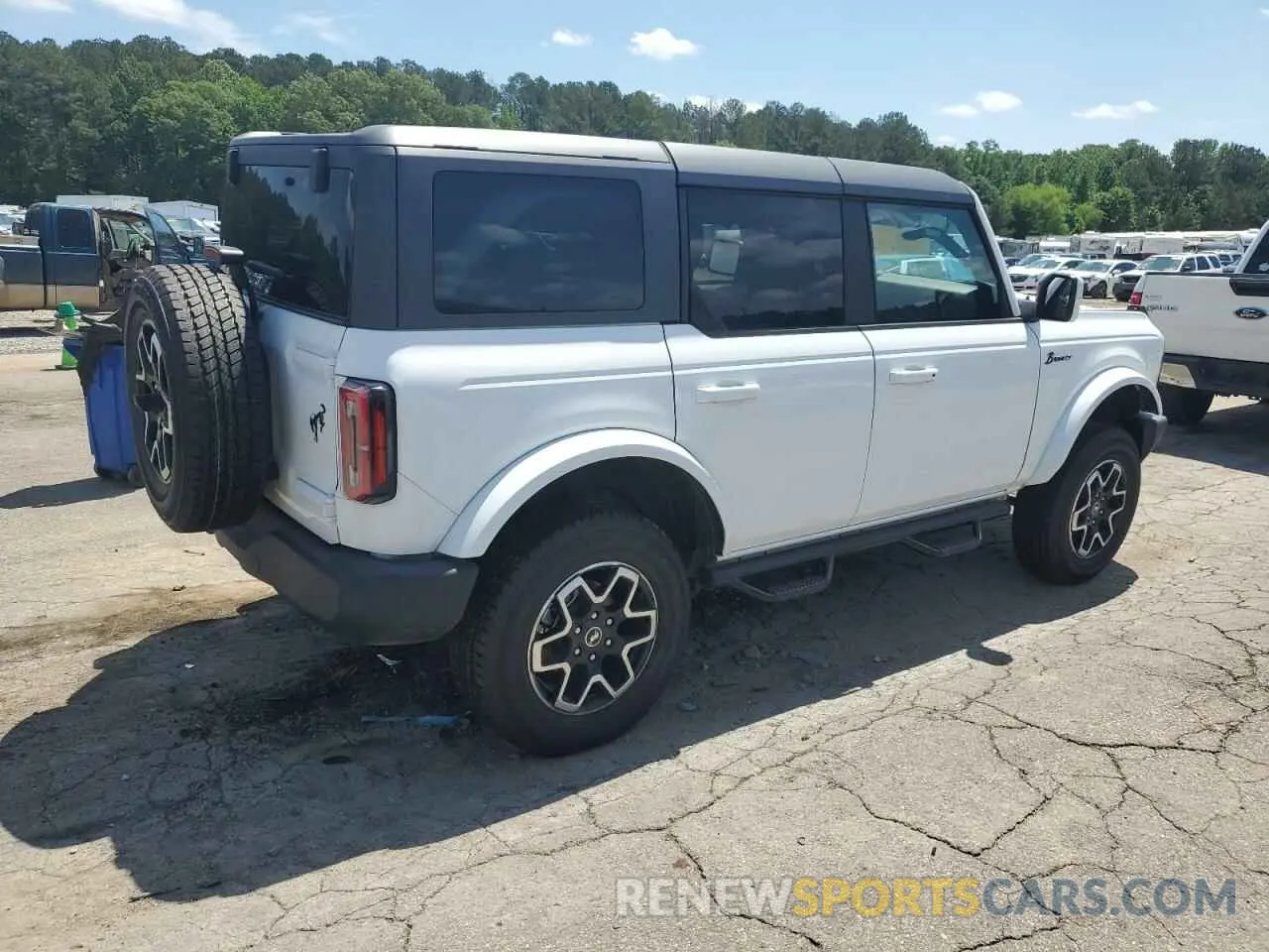 3 Photograph of a damaged car 1FMDE8BH6RLB02611 FORD BRONCO OUT 2024
