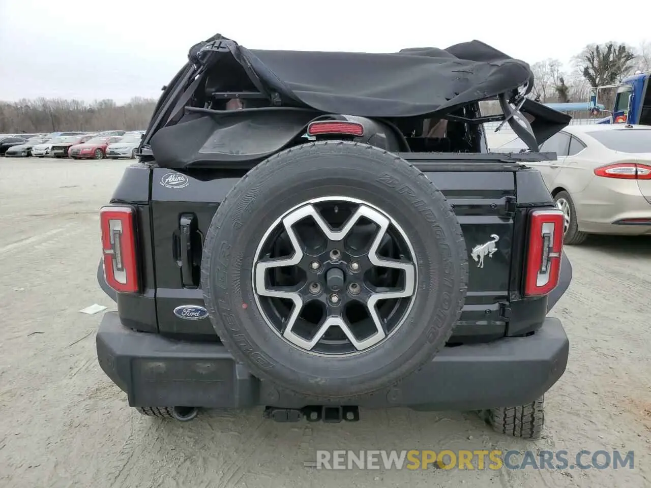 6 Photograph of a damaged car 1FMEE8BP6RLA07333 FORD BRONCO OUT 2024
