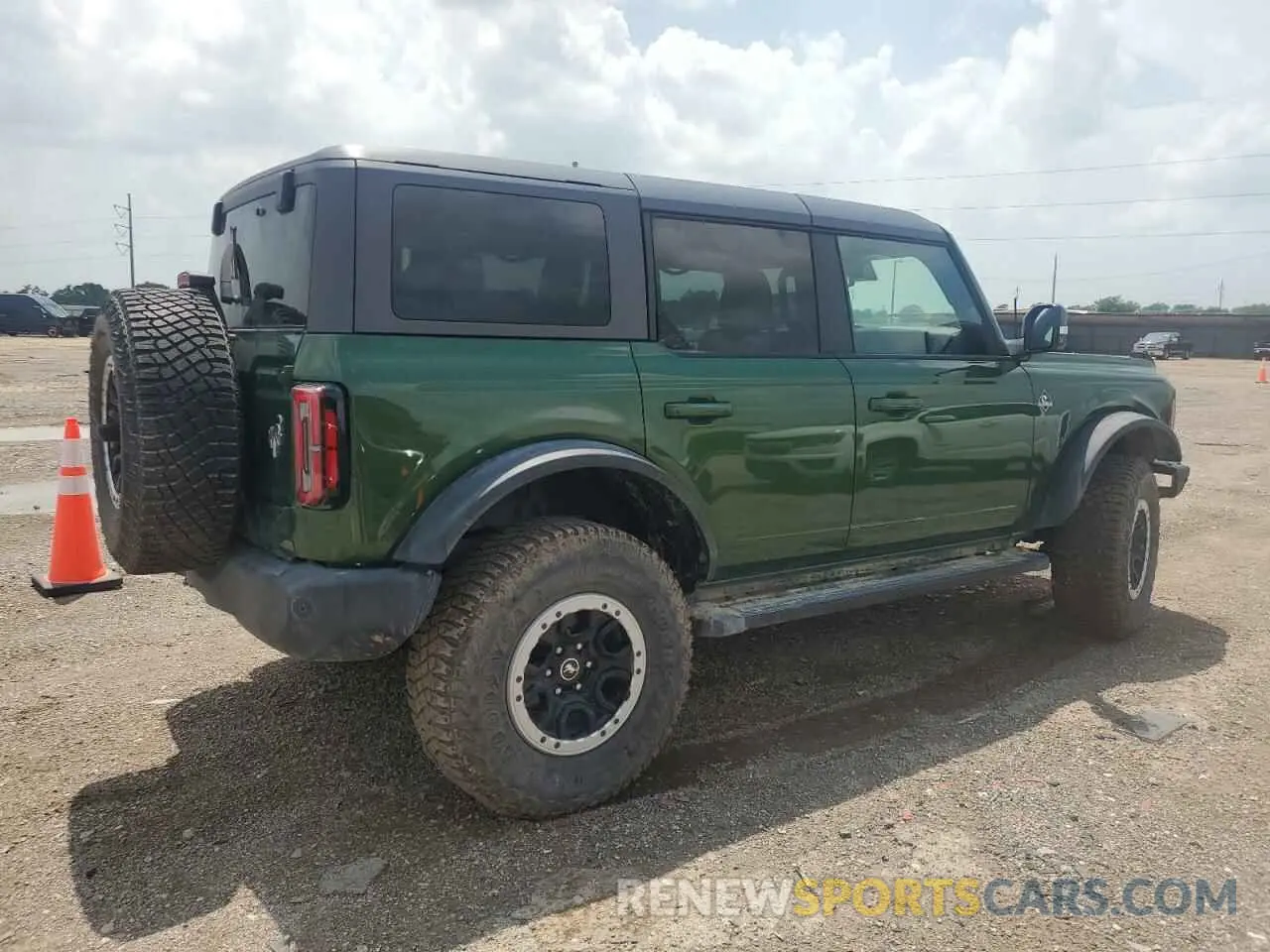 3 Photograph of a damaged car 1FMEE8BP9RLA50791 FORD BRONCO OUT 2024