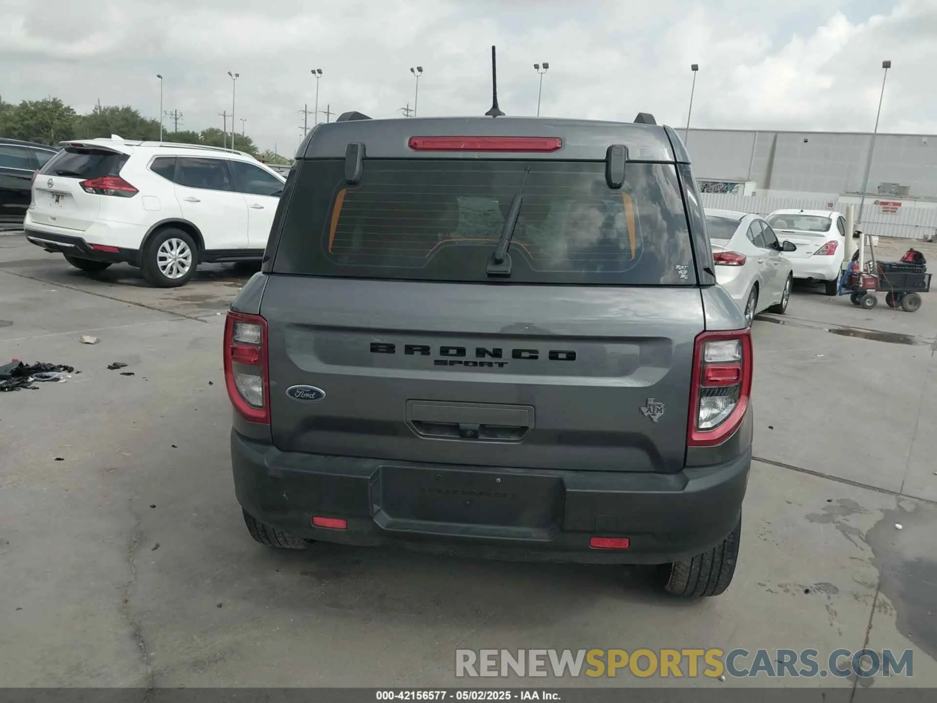 17 Photograph of a damaged car 3FMCR9A63MRA39032 FORD BRONCO SPORT 2021